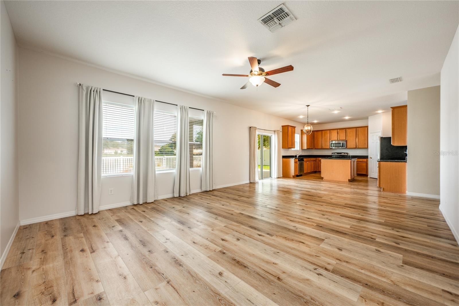 1601 BLUE GRASS BLVD, DELAND, FL, 32724