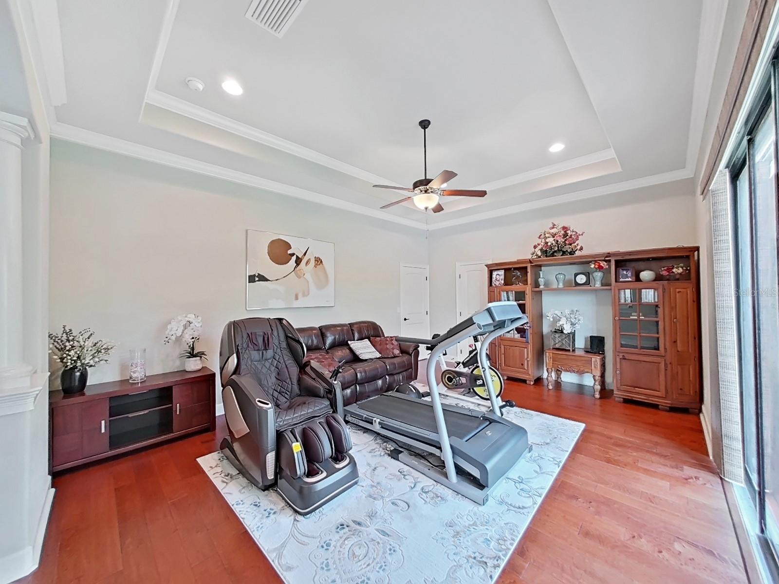 10 RESERVE BLVD, CLEARWATER, FL, 33764