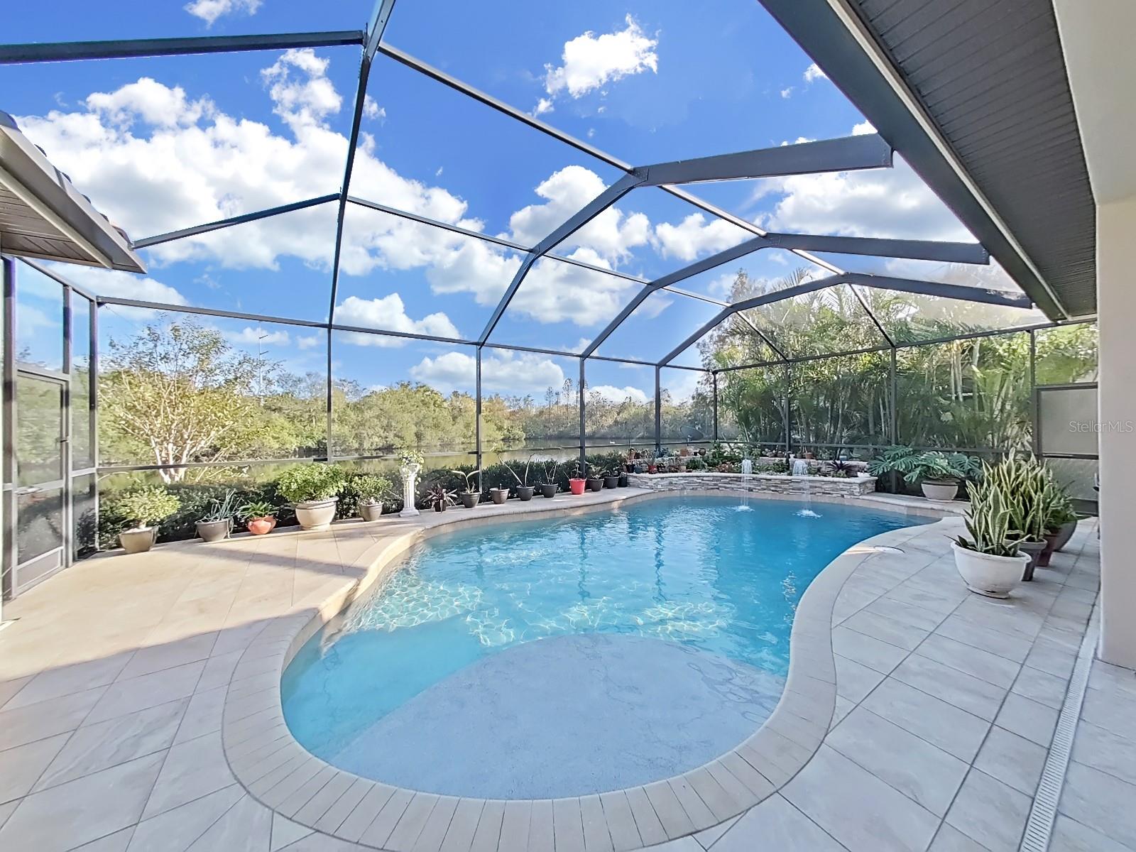 10 RESERVE BLVD, CLEARWATER, FL, 33764