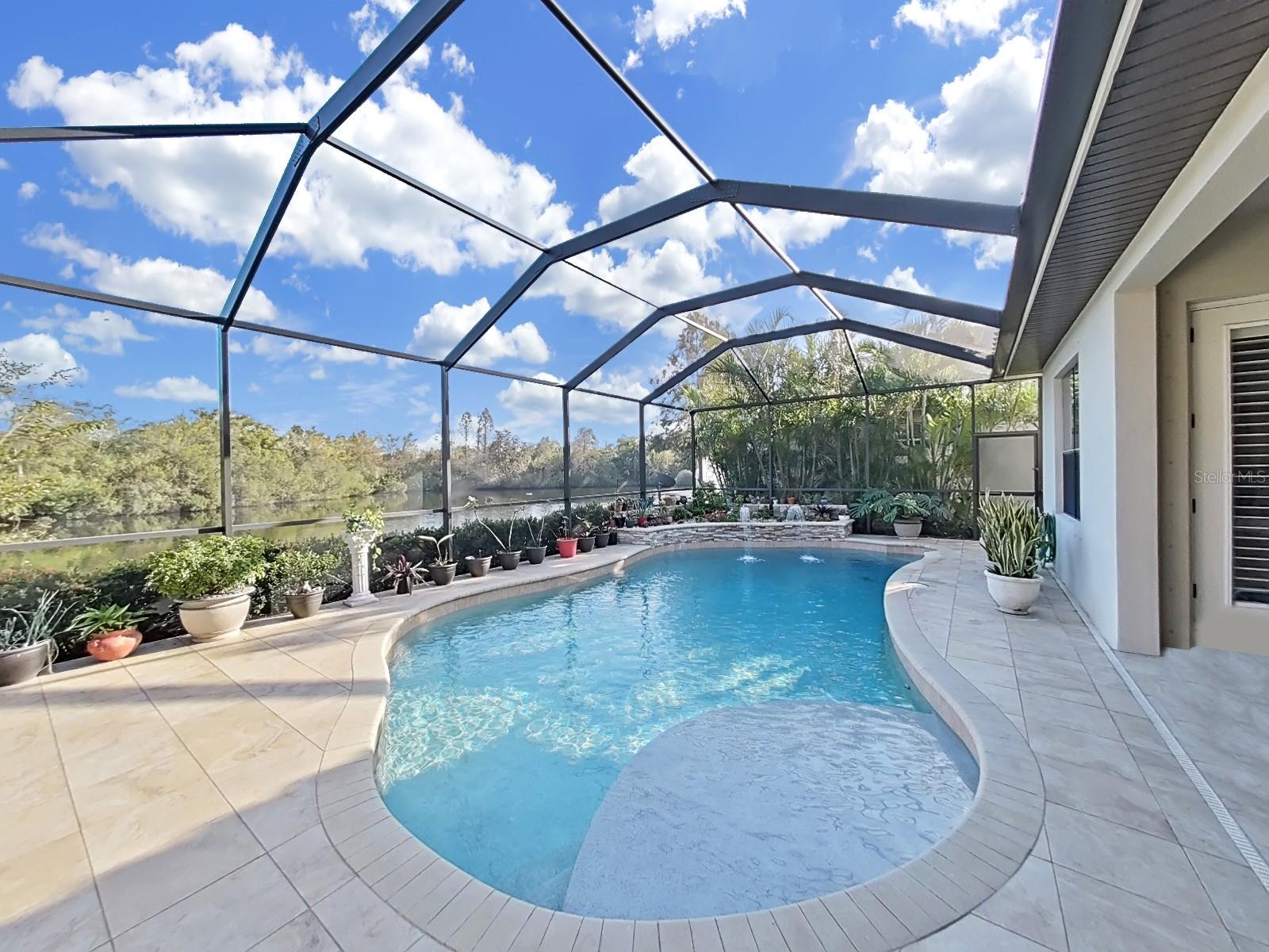 10 RESERVE BLVD, CLEARWATER, FL, 33764