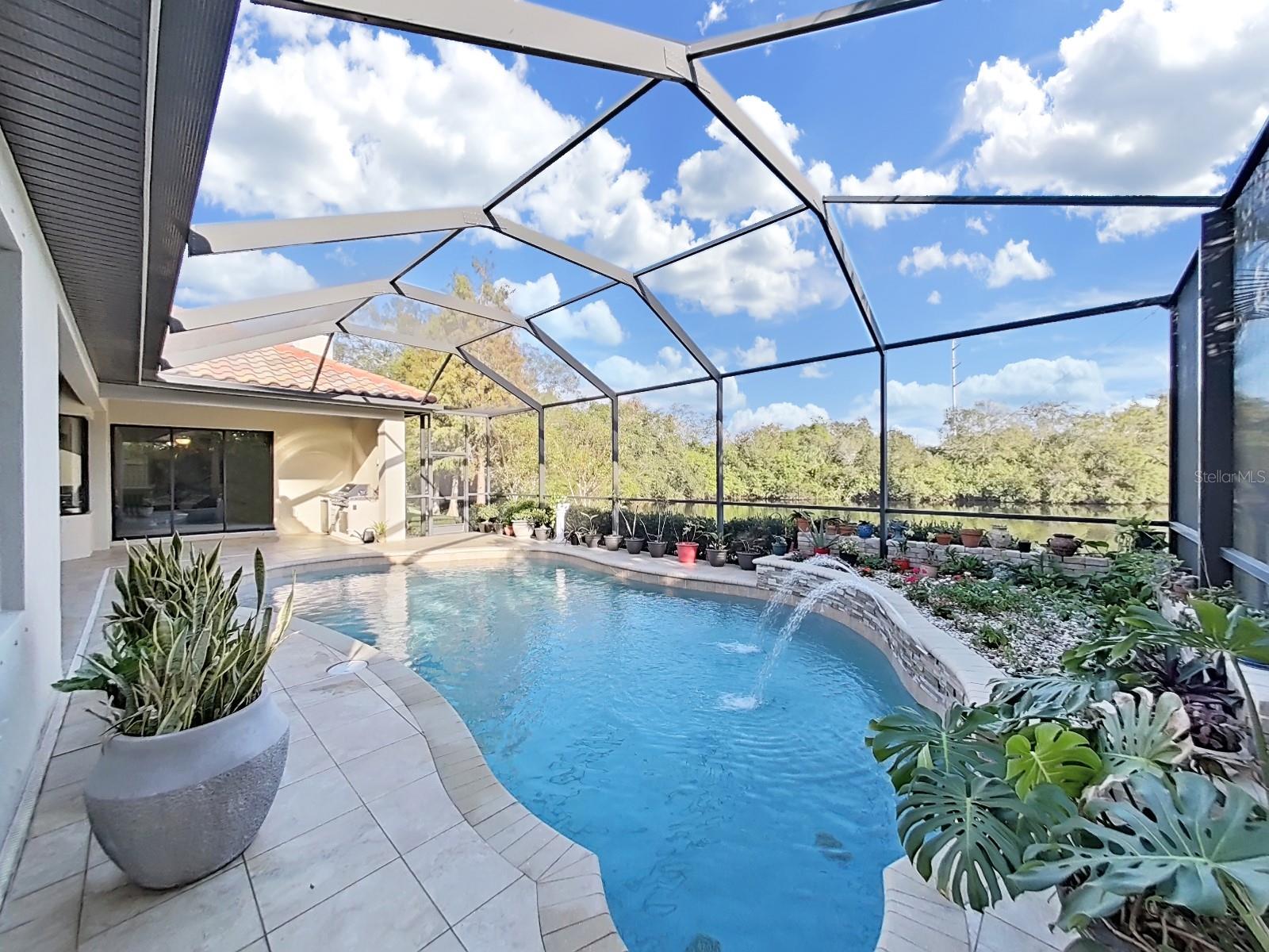 10 RESERVE BLVD, CLEARWATER, FL, 33764