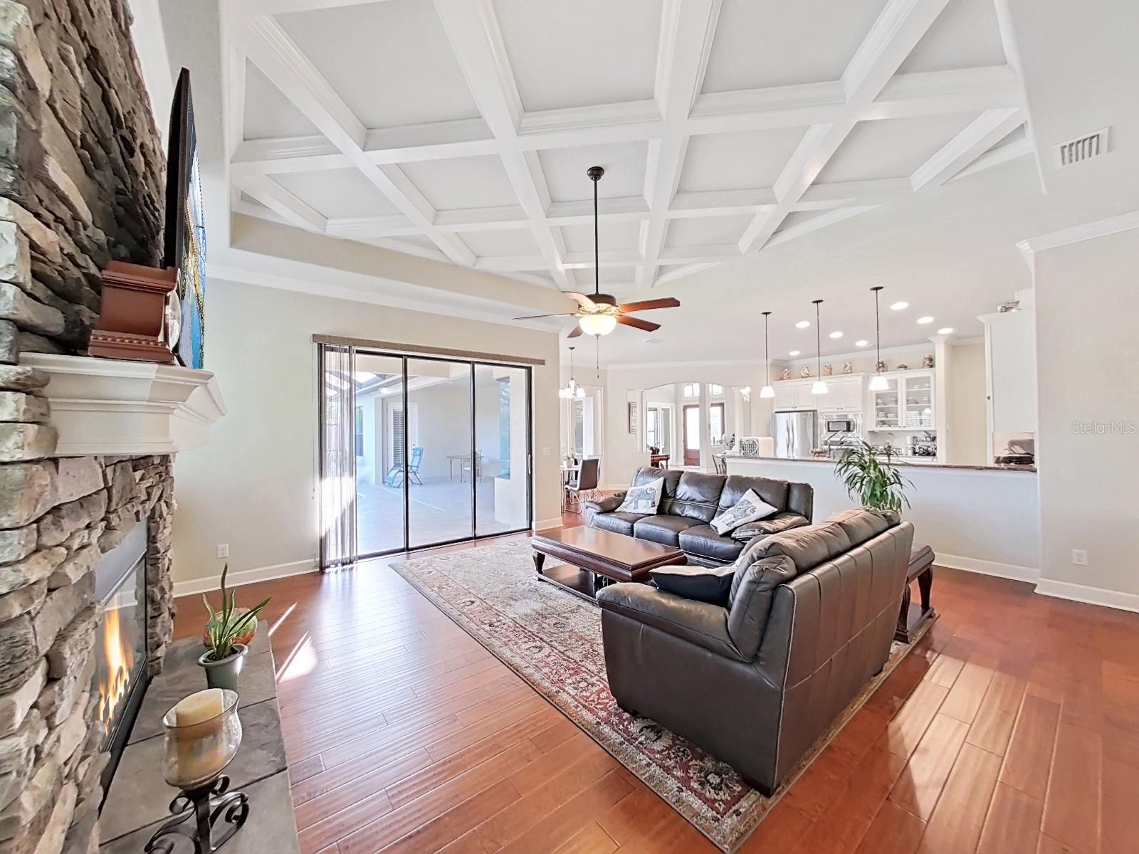 10 RESERVE BLVD, CLEARWATER, FL, 33764