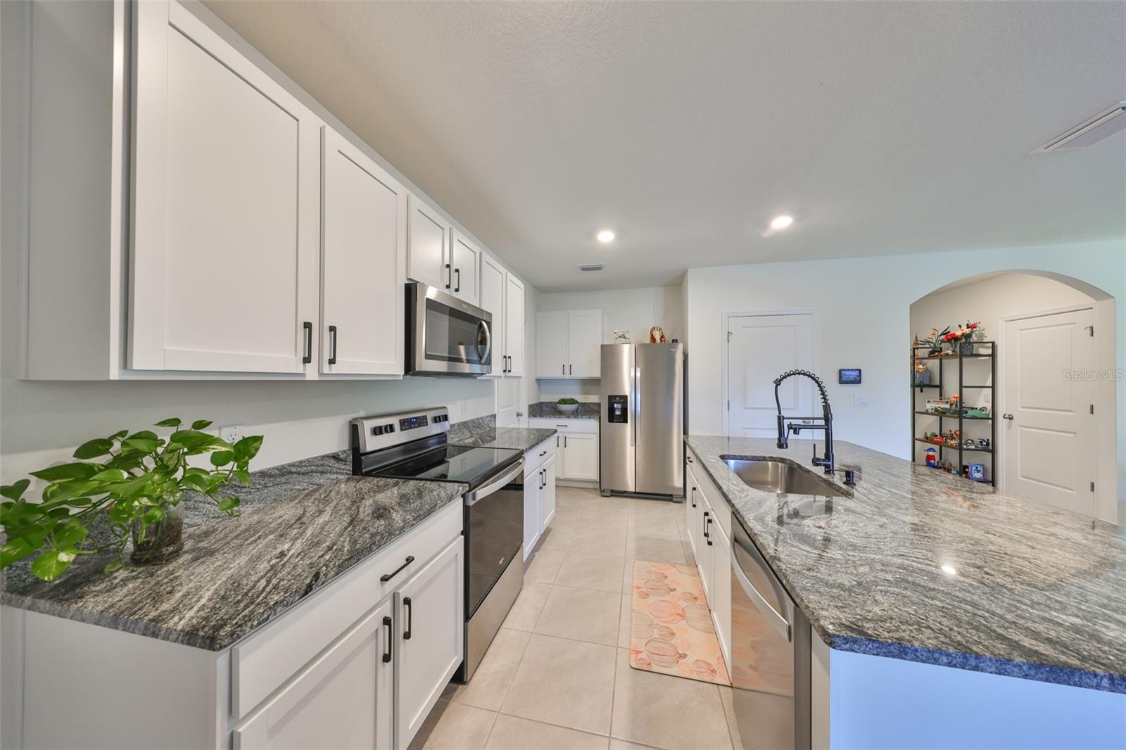 16910 TRITE BEND ST, WIMAUMA, FL, 33598