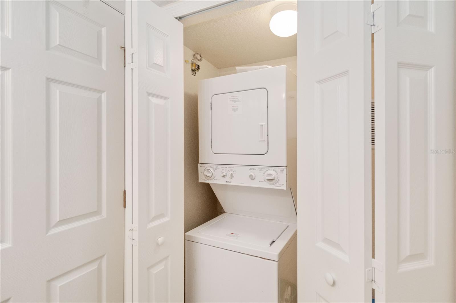 5702 DELOREAN DR, KISSIMMEE, FL, 34746