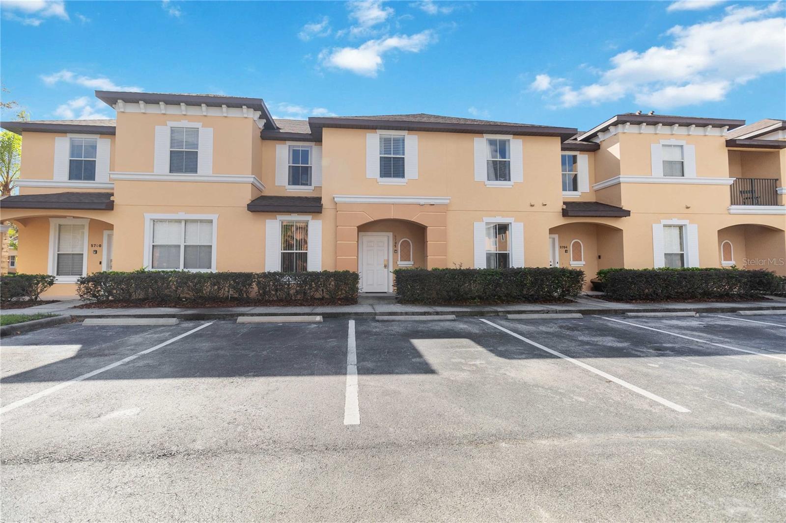 5702 DELOREAN DR, KISSIMMEE, FL, 34746