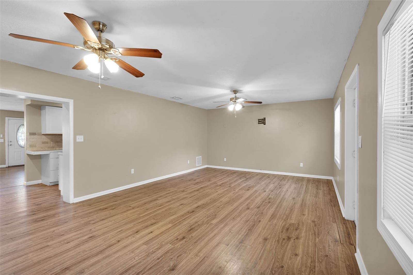 6429 BURGUNDY RD S, JACKSONVILLE, FL, 32210