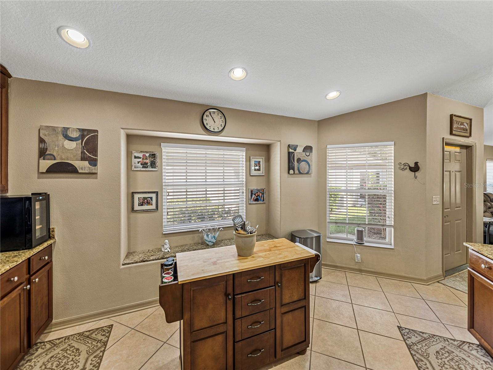 5726 AUTUMN SHIRE DR, ZEPHYRHILLS, FL, 33541