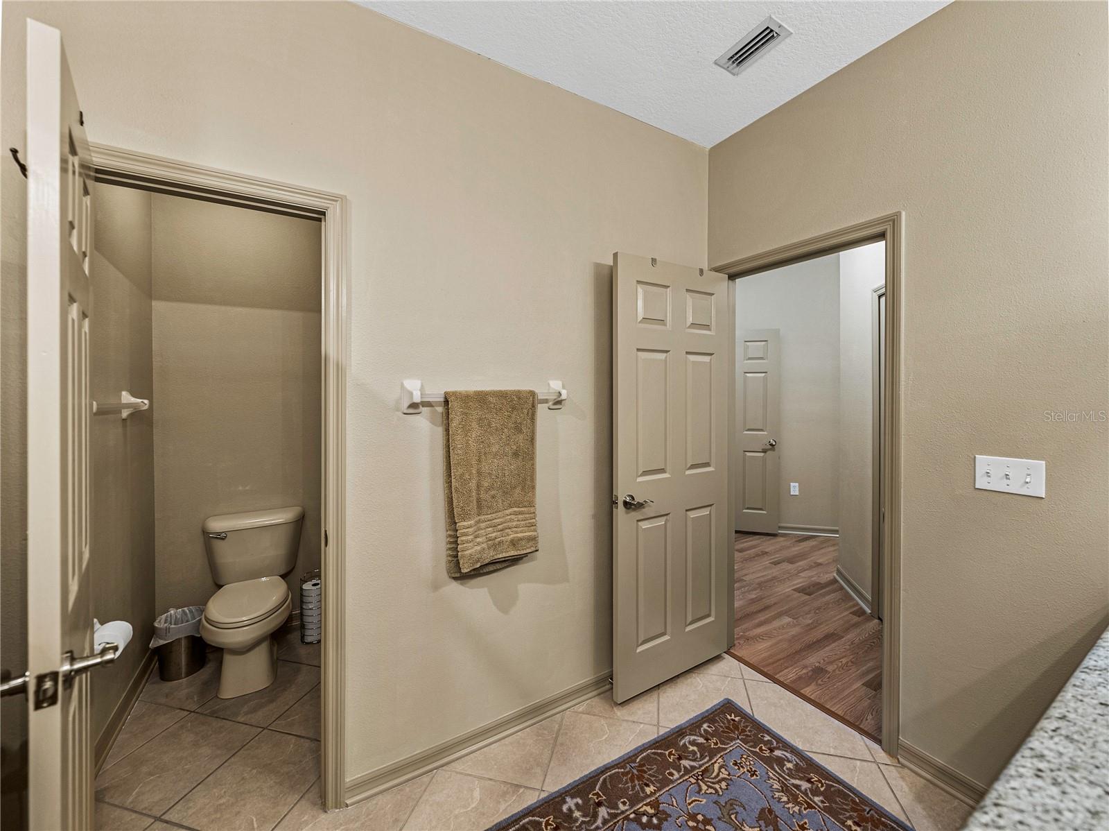 5726 AUTUMN SHIRE DR, ZEPHYRHILLS, FL, 33541