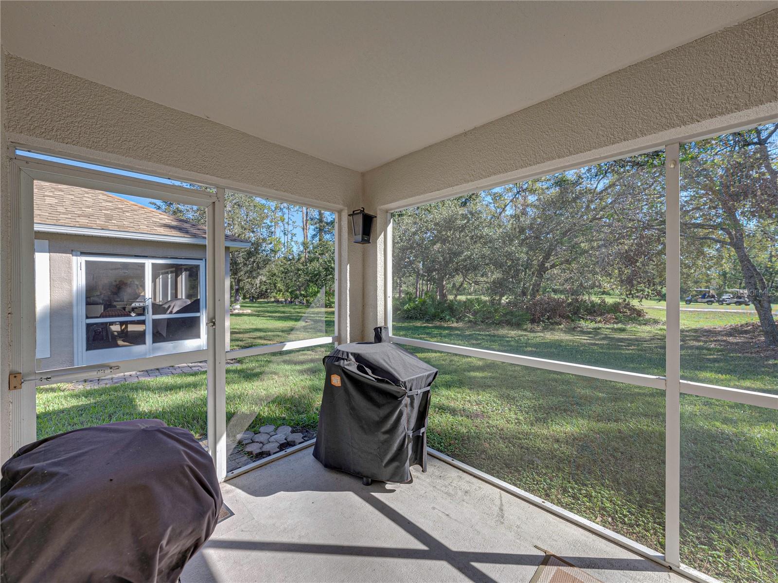5726 AUTUMN SHIRE DR, ZEPHYRHILLS, FL, 33541