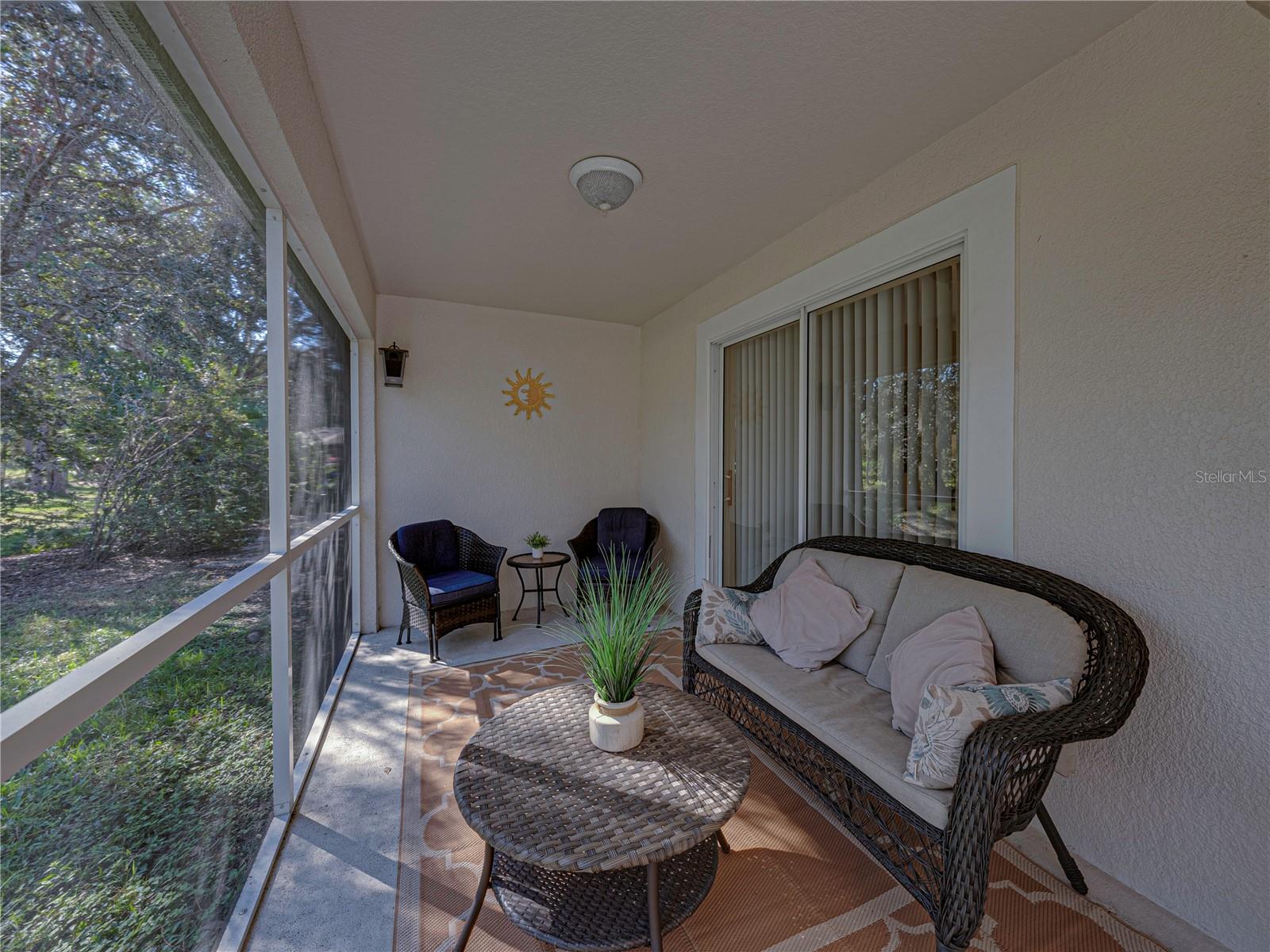 5726 AUTUMN SHIRE DR, ZEPHYRHILLS, FL, 33541