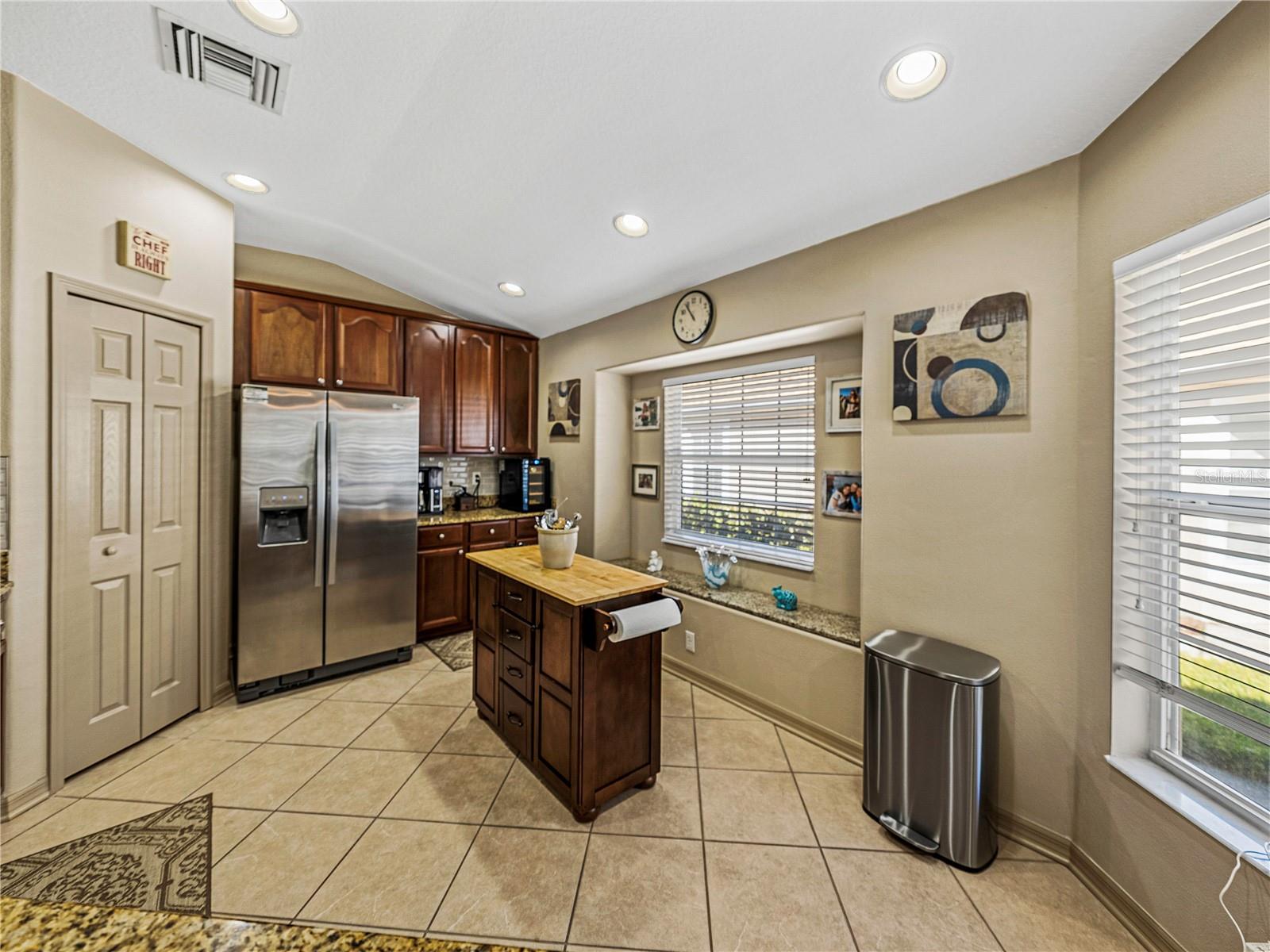 5726 AUTUMN SHIRE DR, ZEPHYRHILLS, FL, 33541