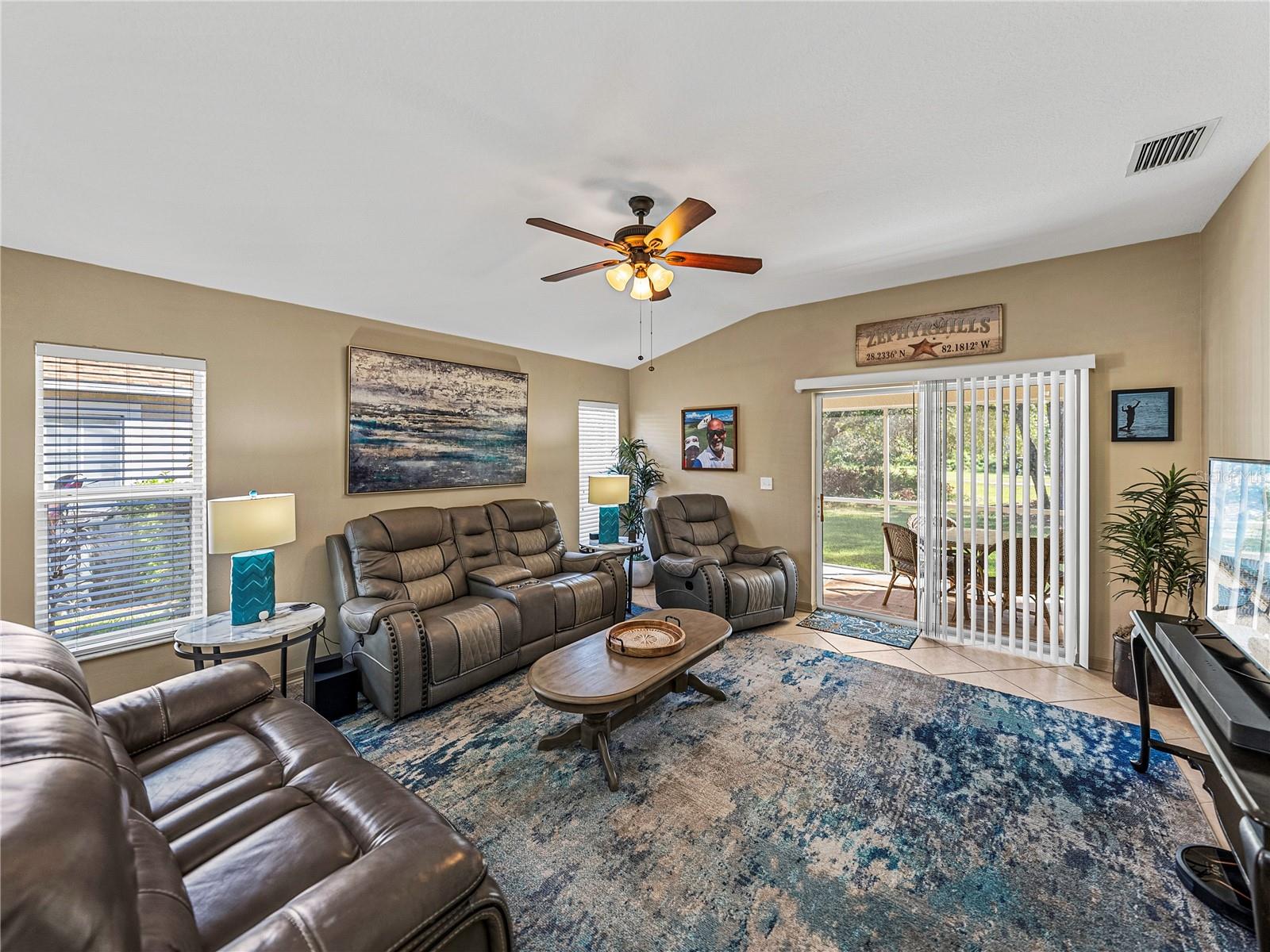 5726 AUTUMN SHIRE DR, ZEPHYRHILLS, FL, 33541