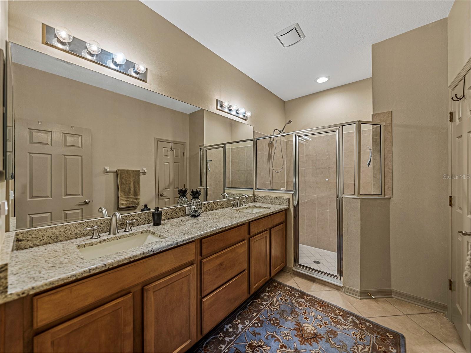 5726 AUTUMN SHIRE DR, ZEPHYRHILLS, FL, 33541