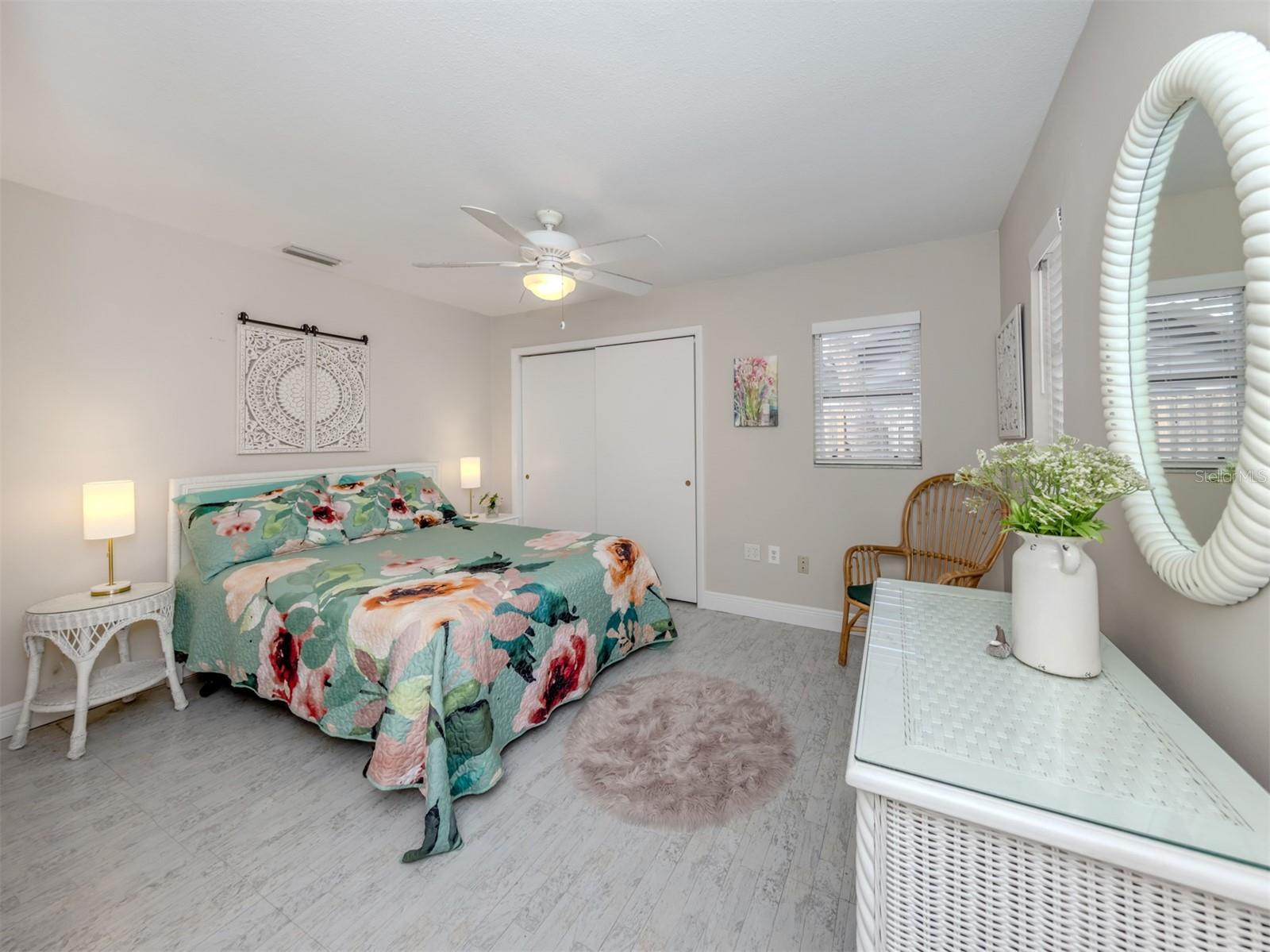 1141 SLEEPY HOLLOW CT, VENICE, FL, 34285