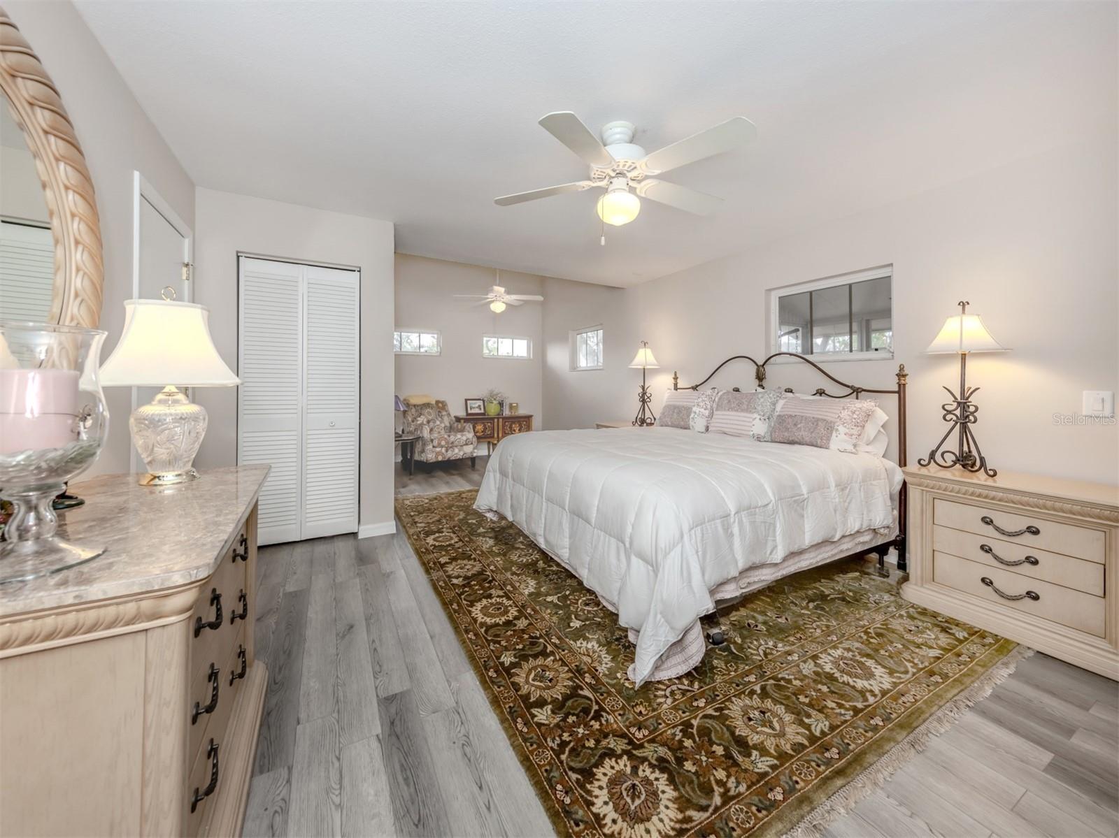 1141 SLEEPY HOLLOW CT, VENICE, FL, 34285