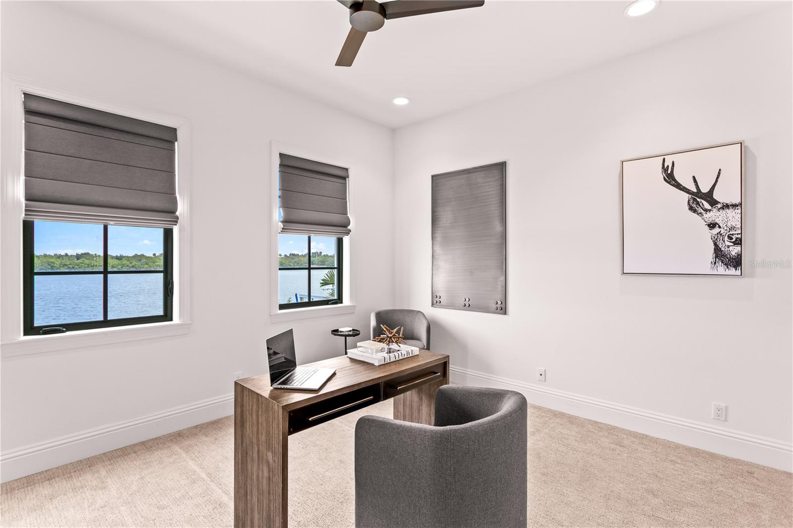 TB8321034 Property Photo