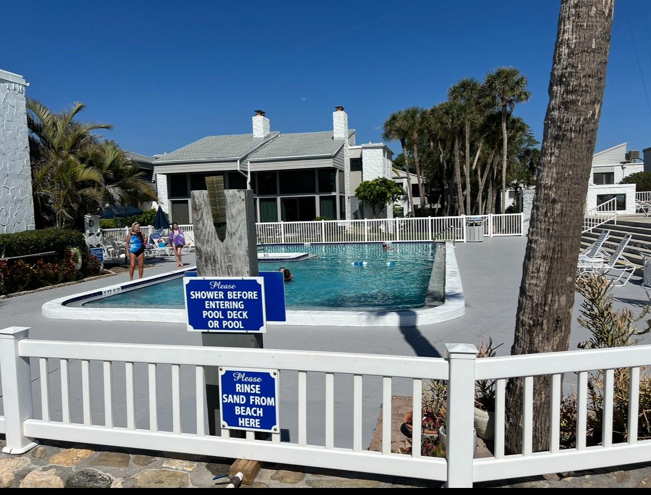 1555 TARPON CENTER DR #202, VENICE, FL, 34285