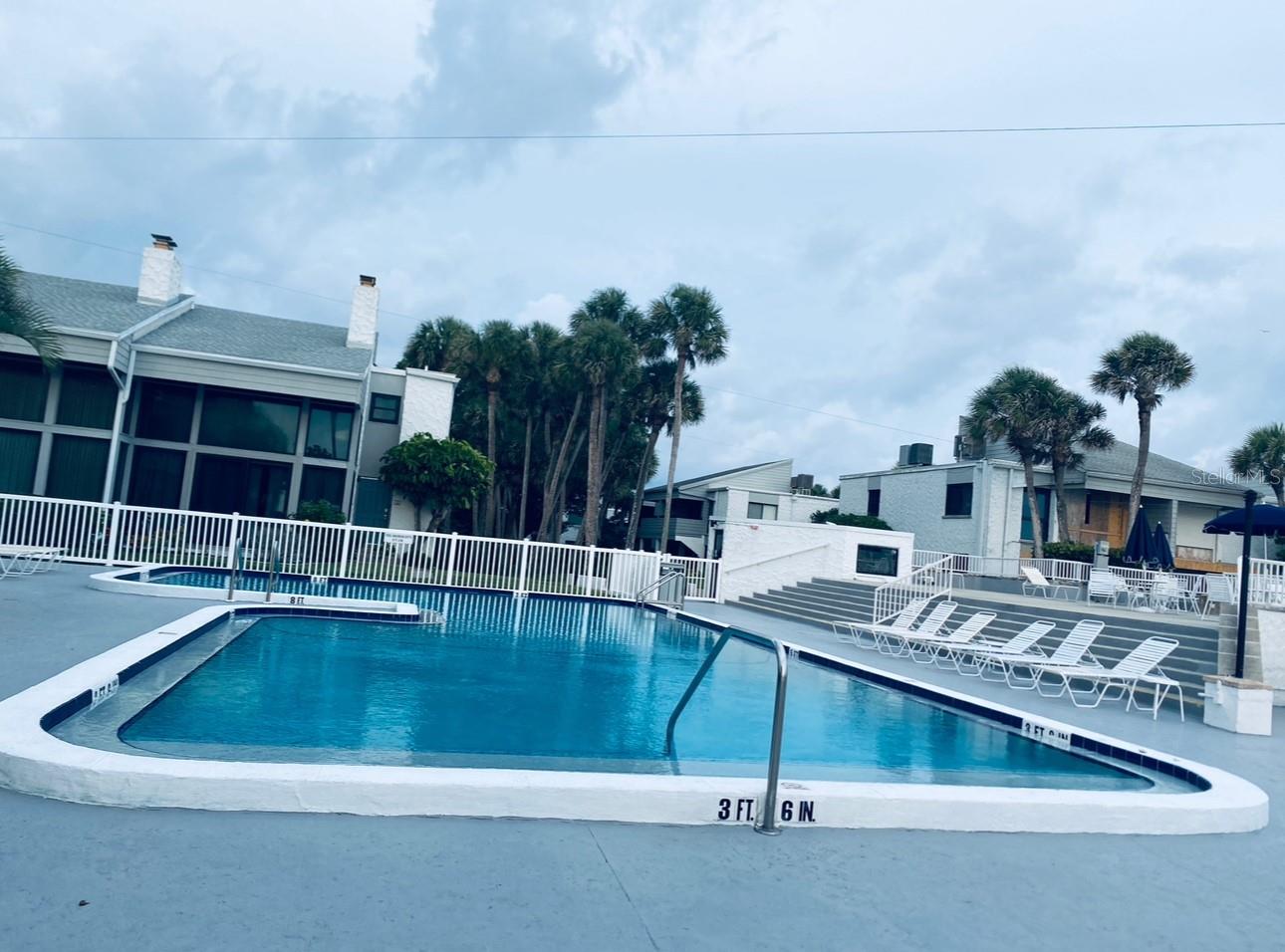 1555 TARPON CENTER DR #202, VENICE, FL, 34285