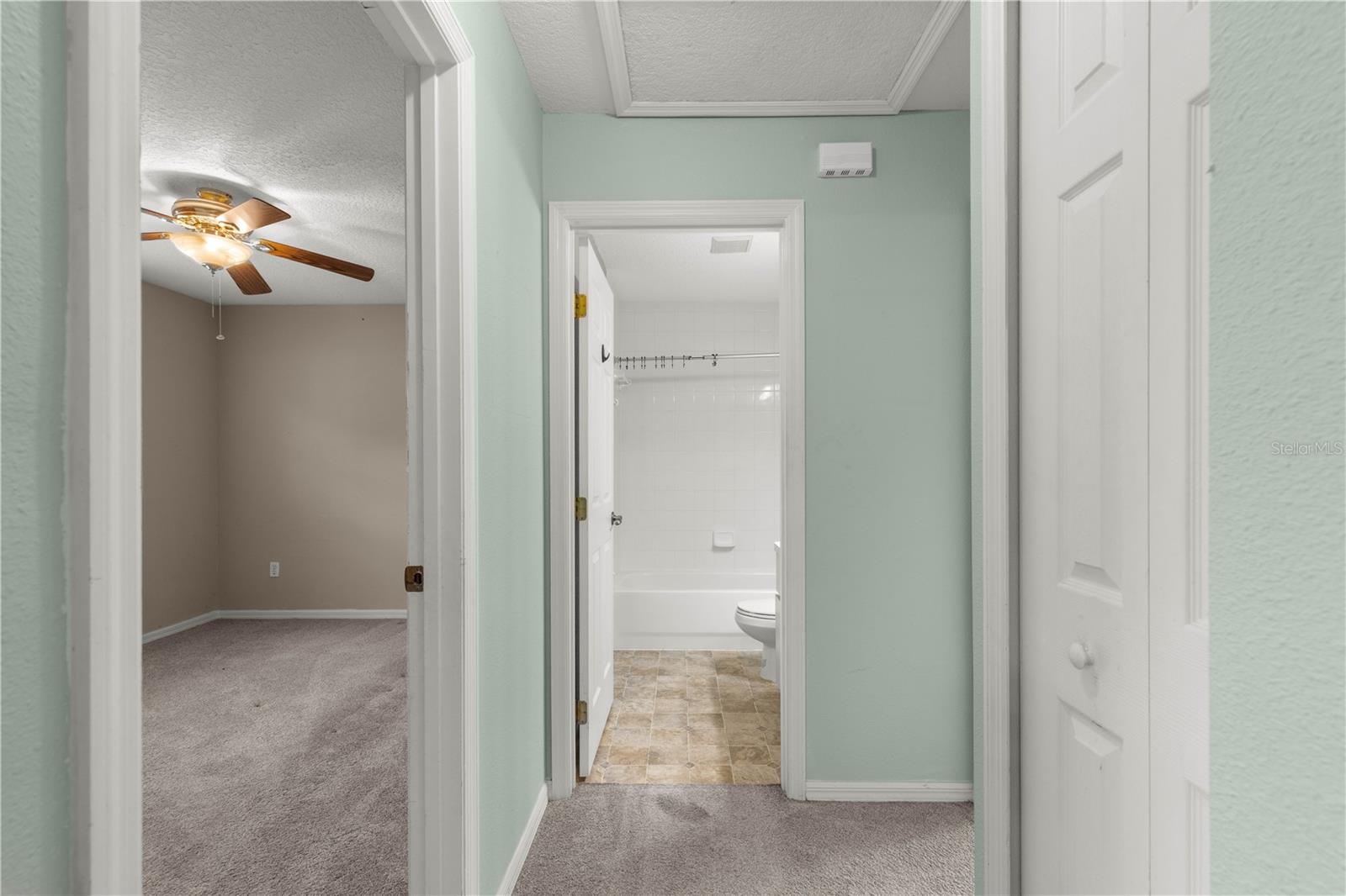 18 HEMLOCK RADIAL LOOP, OCALA, FL, 34472
