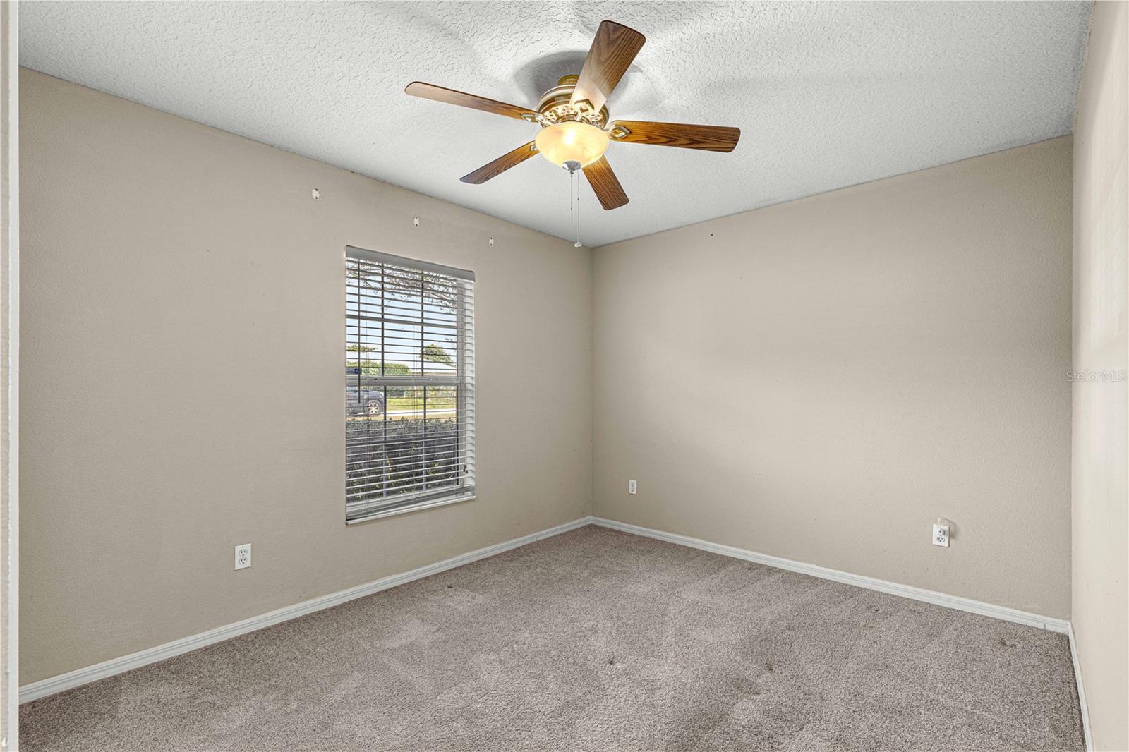 18 HEMLOCK RADIAL LOOP, OCALA, FL, 34472