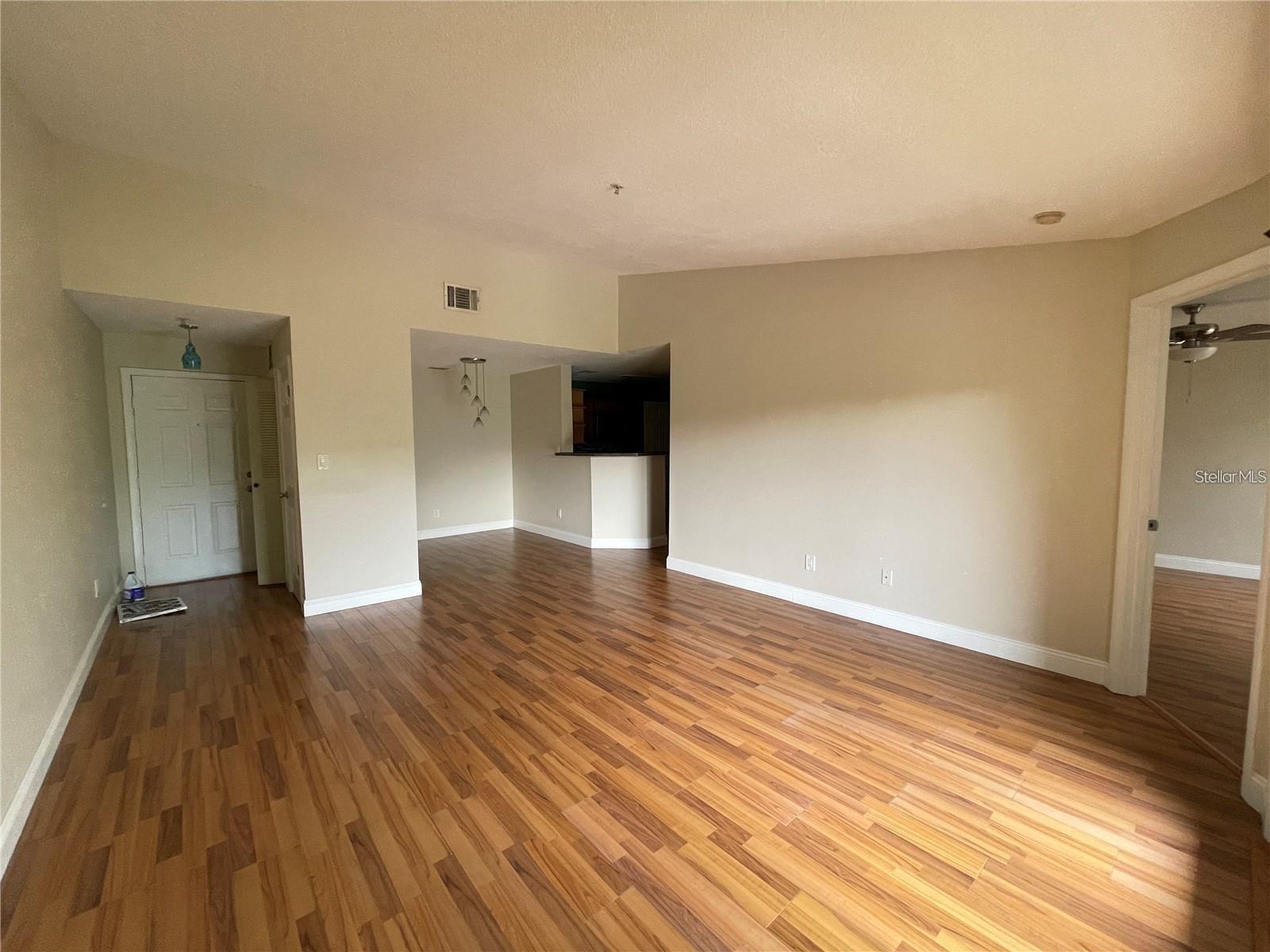 216 AFTON SQ #306, ALTAMONTE SPRINGS, FL, 32714