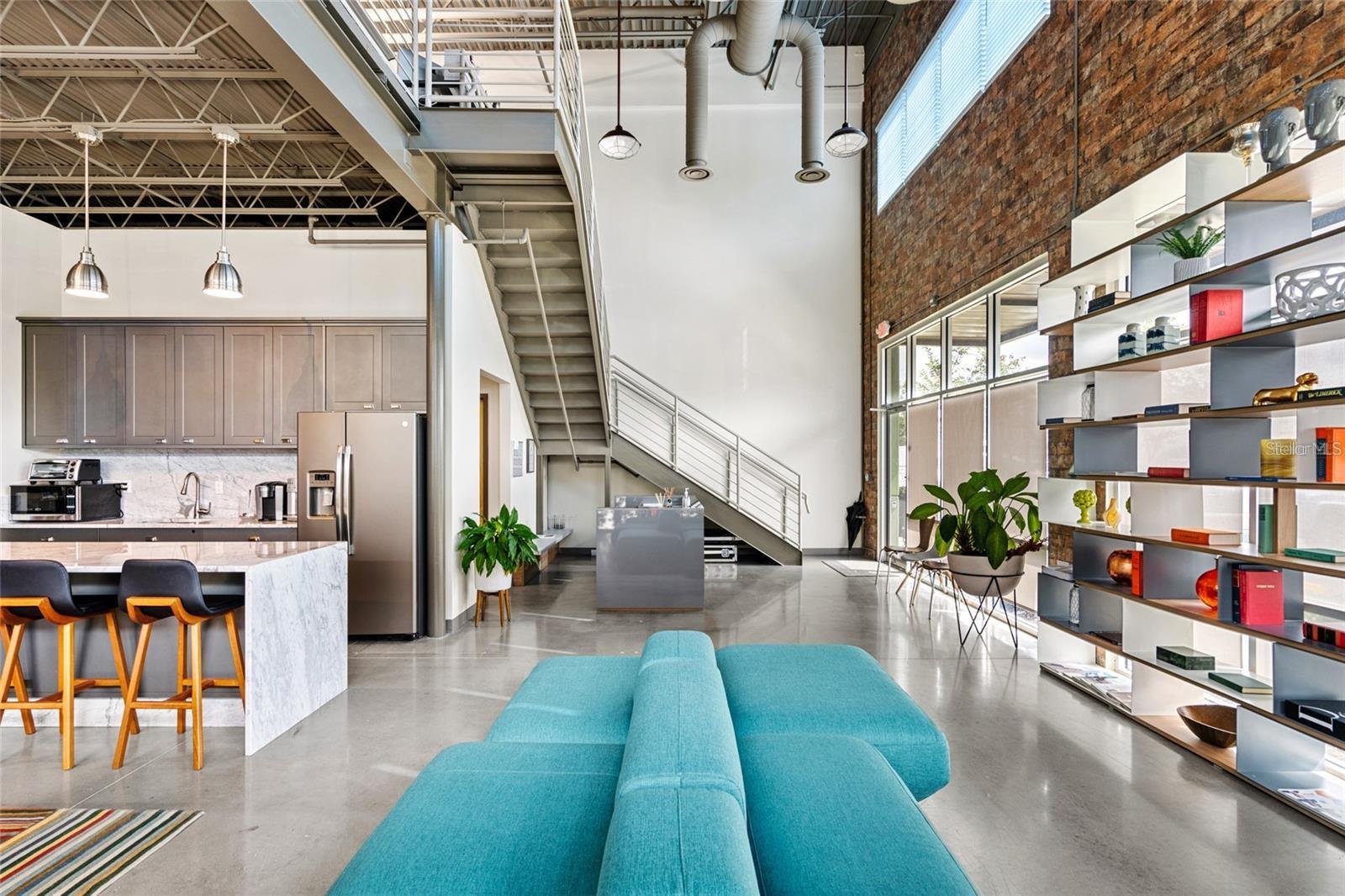 7330 EXCHANGE DR #10, ORLANDO, FL, 32809