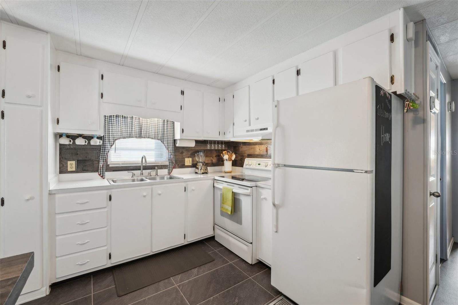 1600 N OLD COACHMAN RD #709, CLEARWATER, FL, 33765