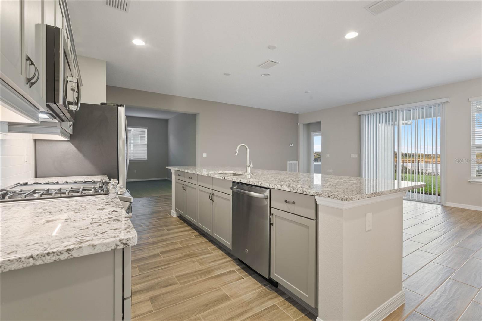 256 SILVER MAPLE RD, GROVELAND, FL, 34736