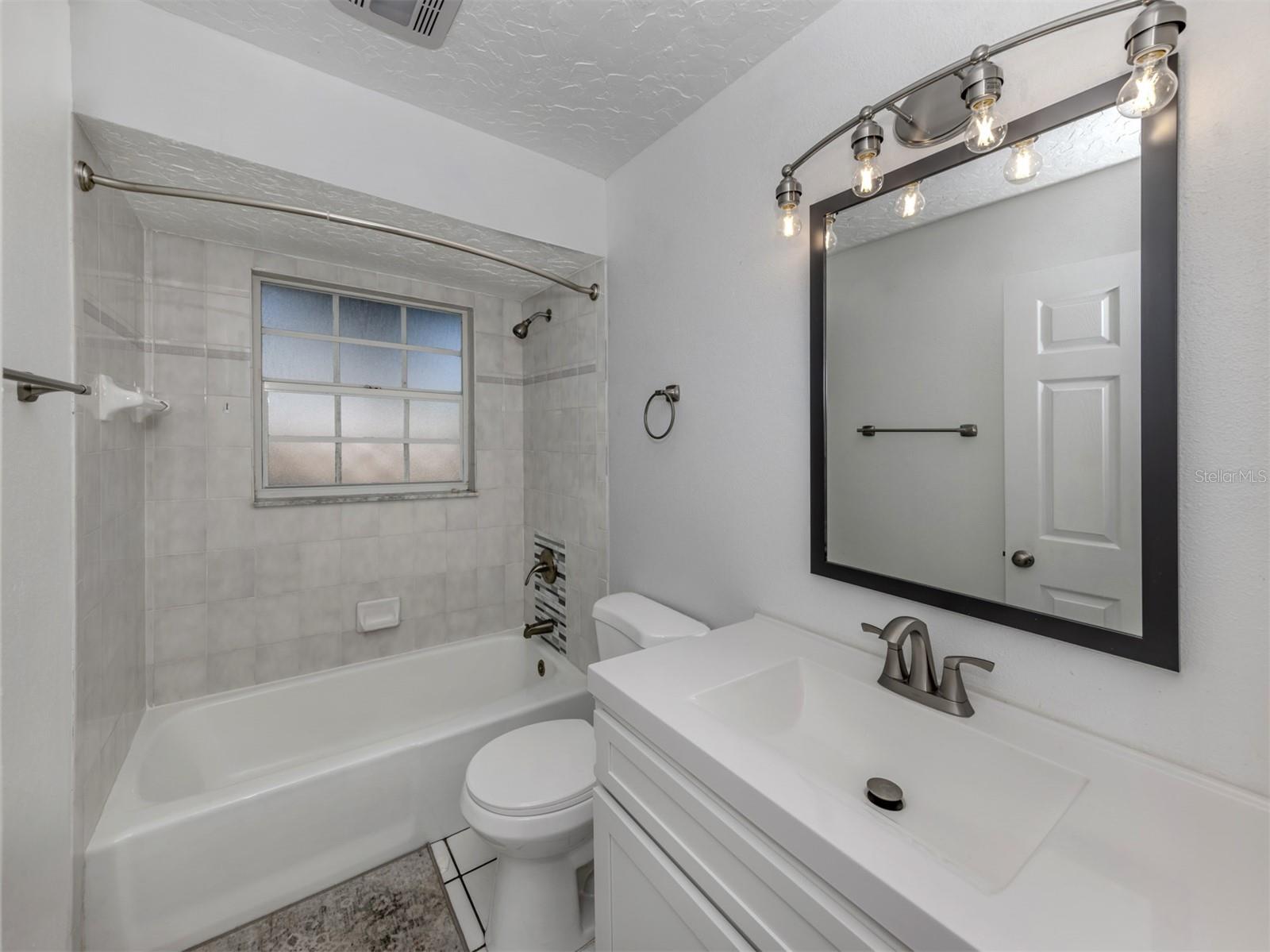 3331 TRAVERSE AVE, NORTH PORT, FL, 34286