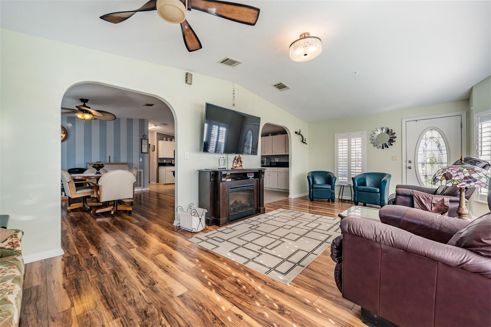 37635 GILL AVE, ZEPHYRHILLS, FL, 33541