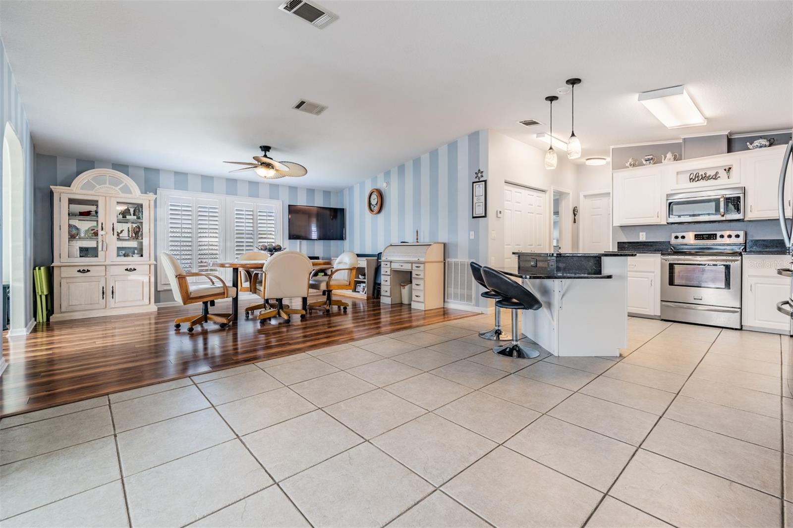 37635 GILL AVE, ZEPHYRHILLS, FL, 33541