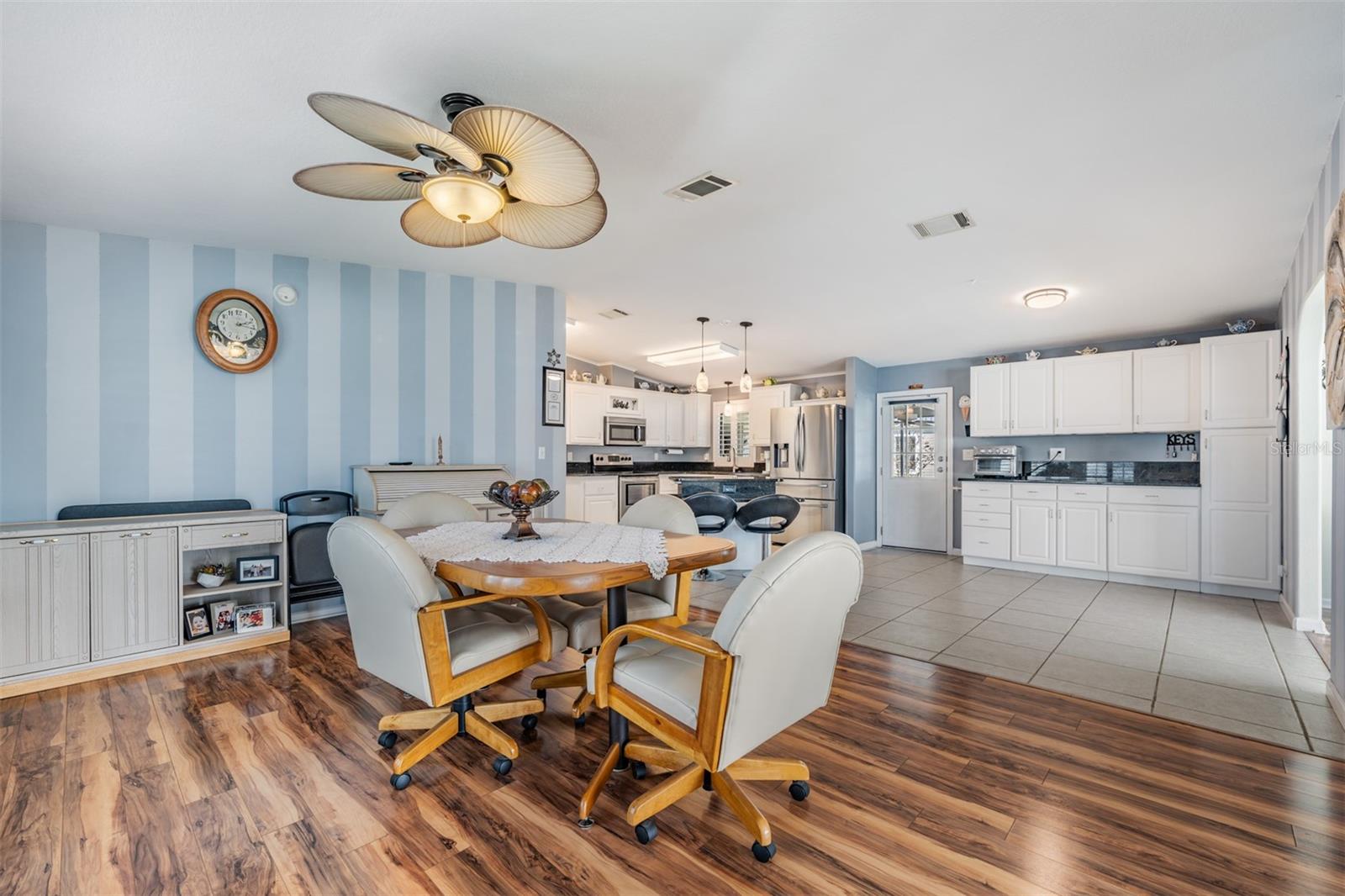 37635 GILL AVE, ZEPHYRHILLS, FL, 33541