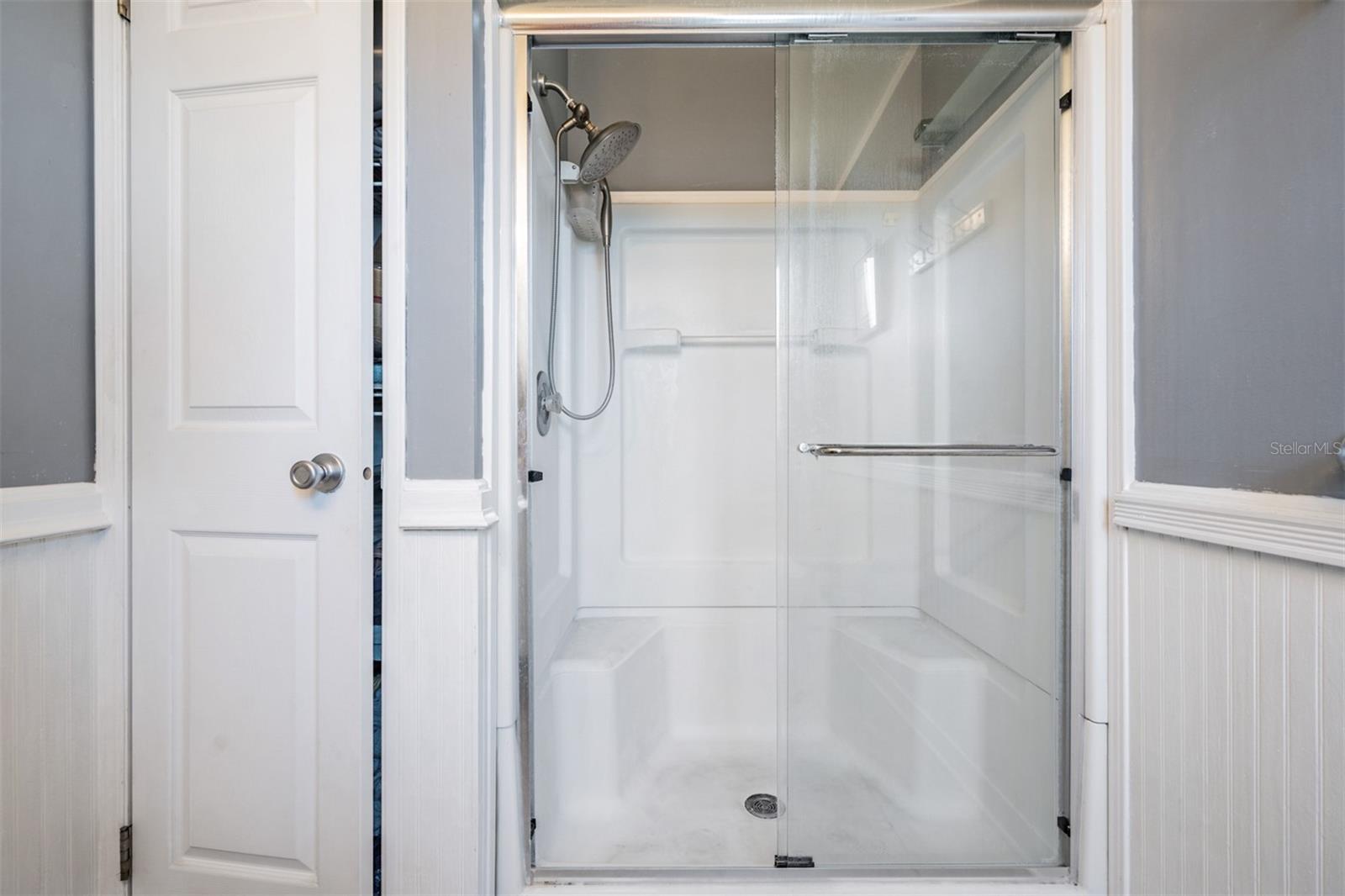 37635 GILL AVE, ZEPHYRHILLS, FL, 33541