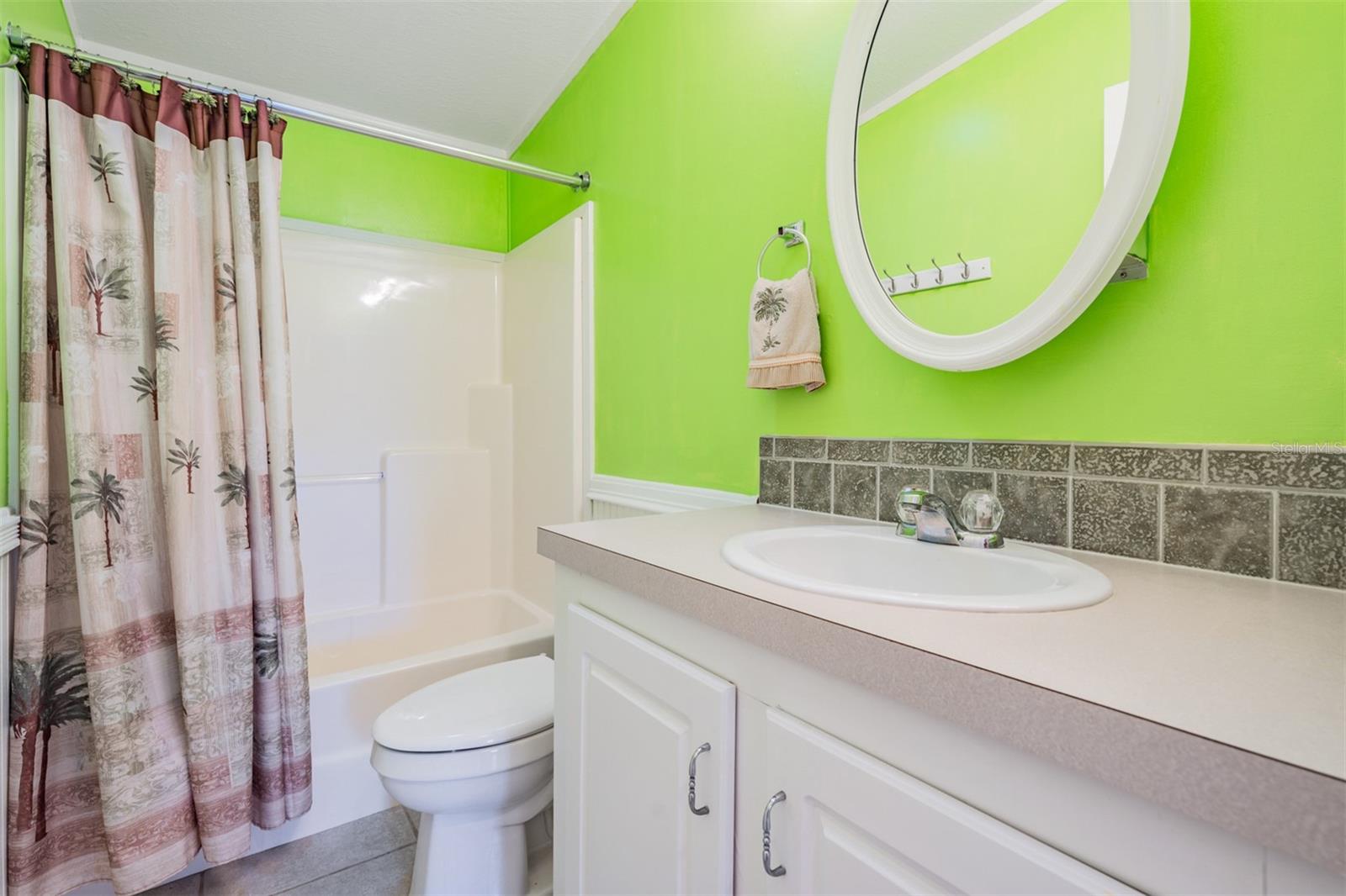 37635 GILL AVE, ZEPHYRHILLS, FL, 33541