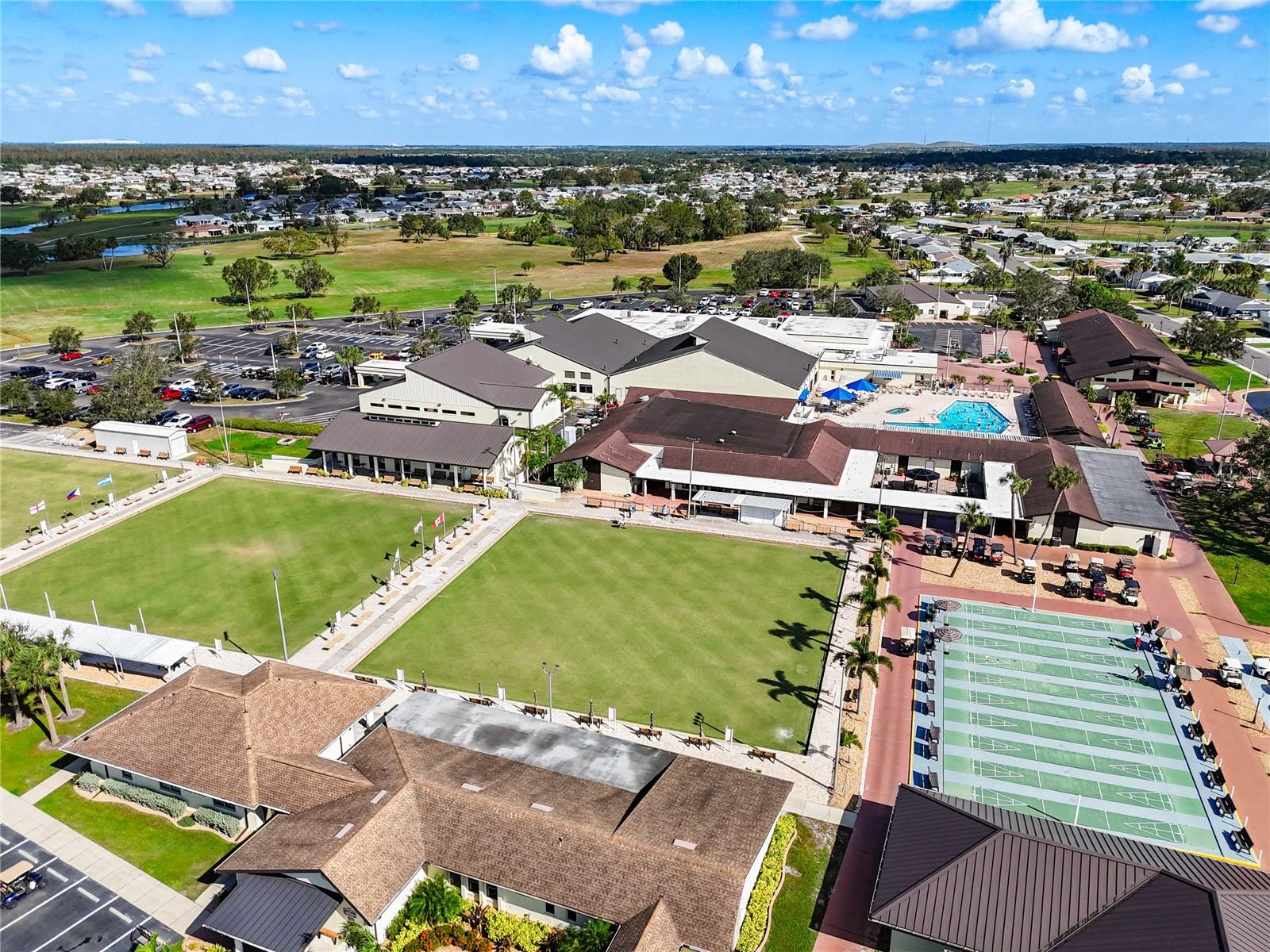 1715 S PEBBLE BEACH BLVD, SUN CITY CENTER, FL, 33573