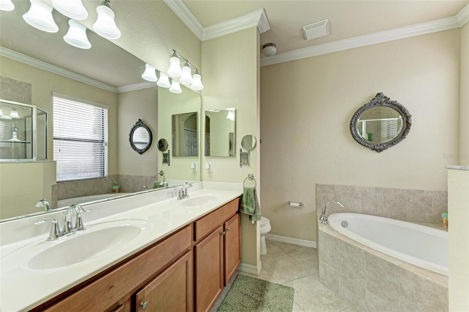6607 CANDLESTICK DR, BRADENTON, FL, 34212
