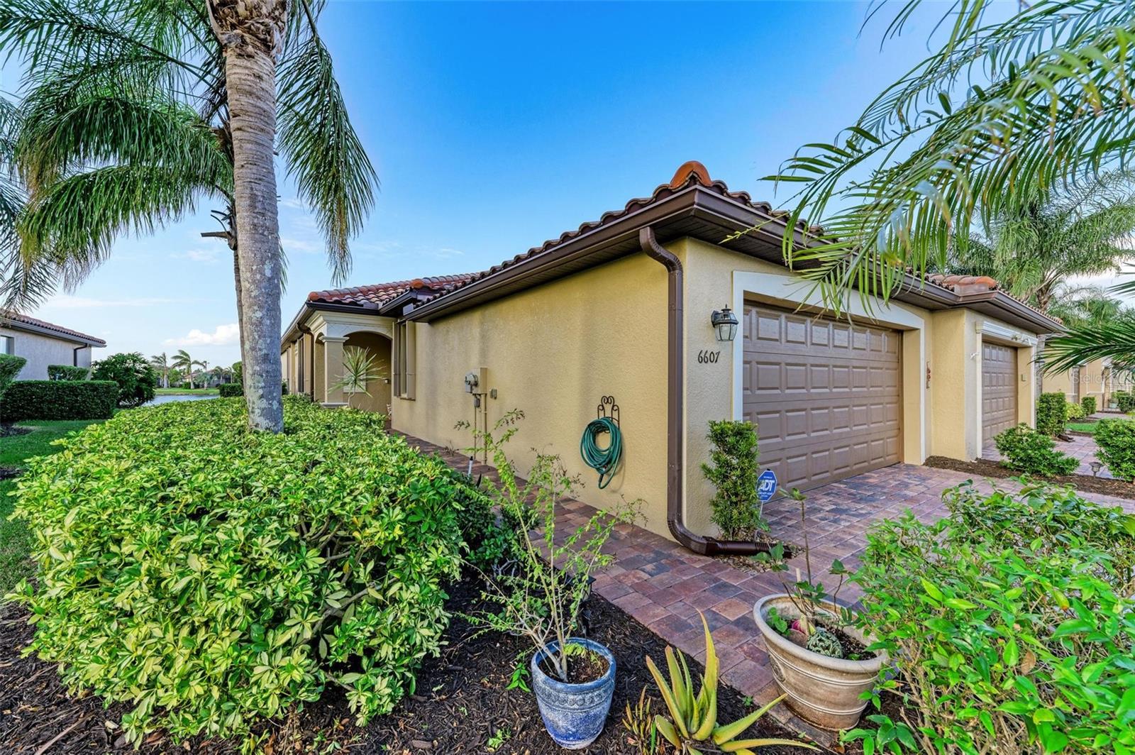 6607 CANDLESTICK DR, BRADENTON, FL, 34212