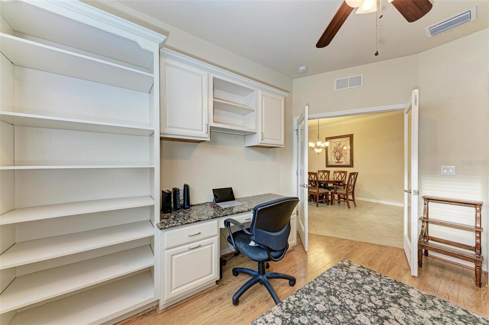 6607 CANDLESTICK DR, BRADENTON, FL, 34212