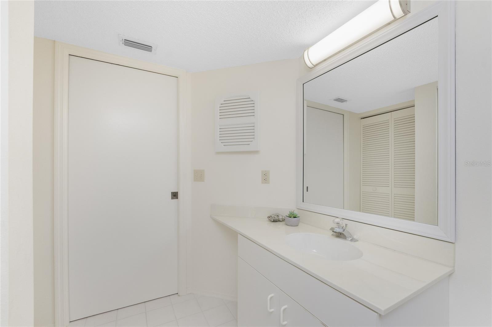 309 PINE HOLLOW CIR #309, ENGLEWOOD, FL, 34223