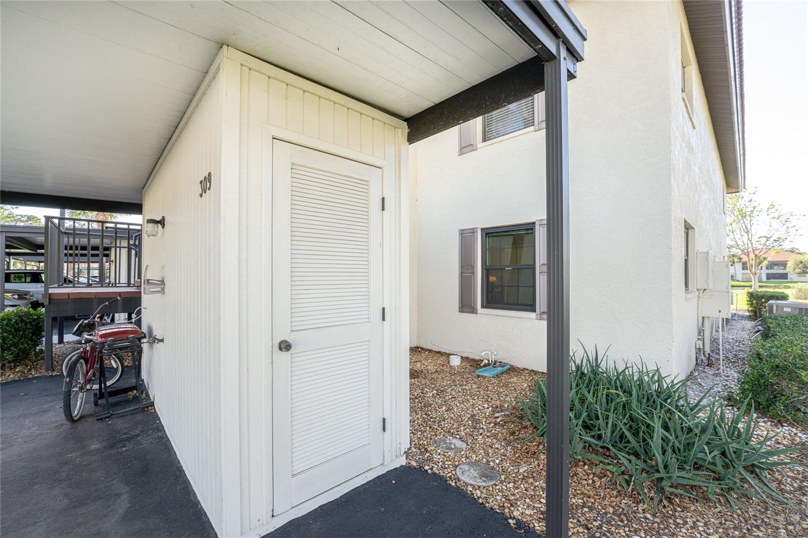 309 PINE HOLLOW CIR #309, ENGLEWOOD, FL, 34223