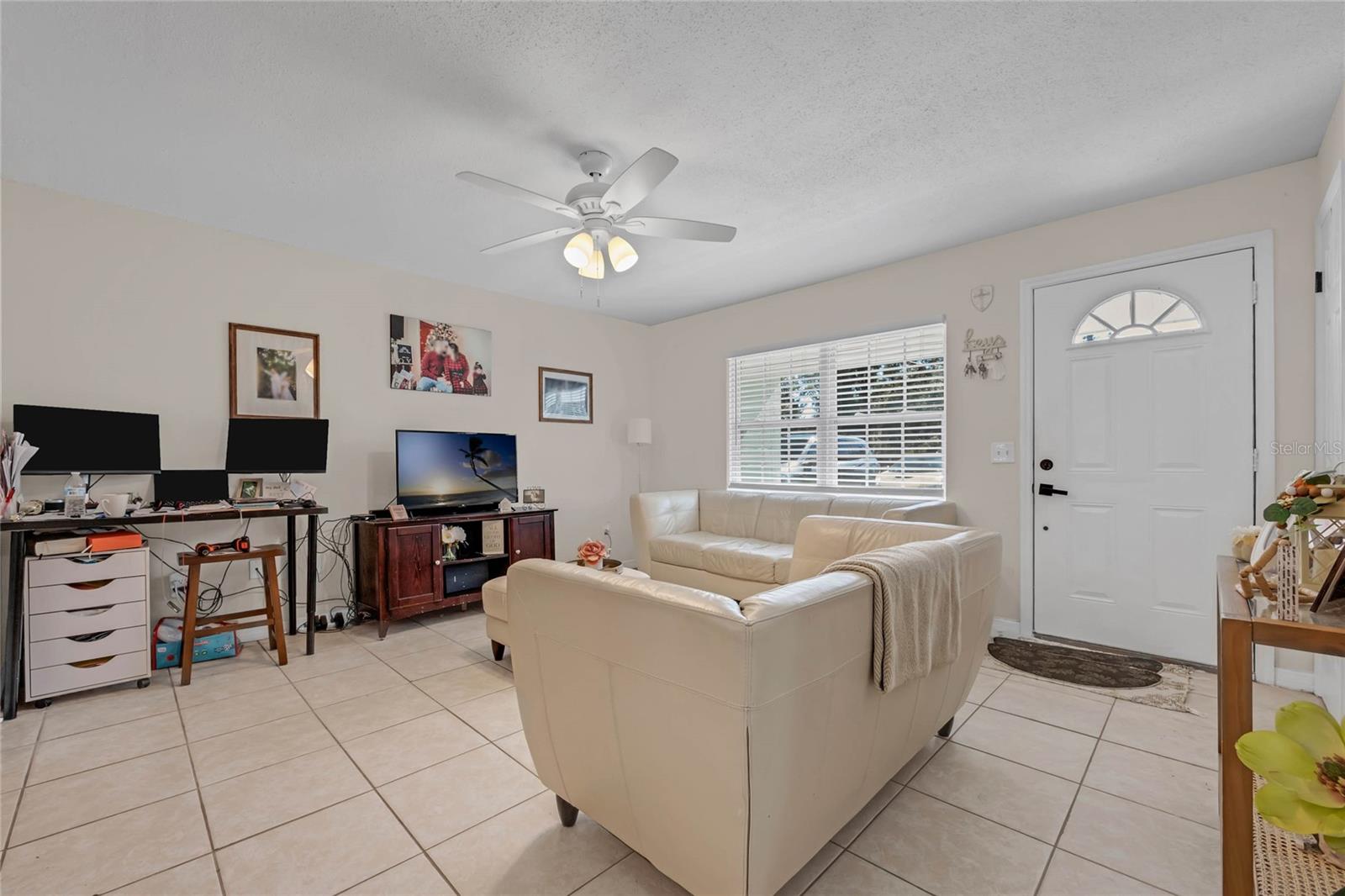 2132 ROUSE LAKE RD, ORLANDO, FL, 32817