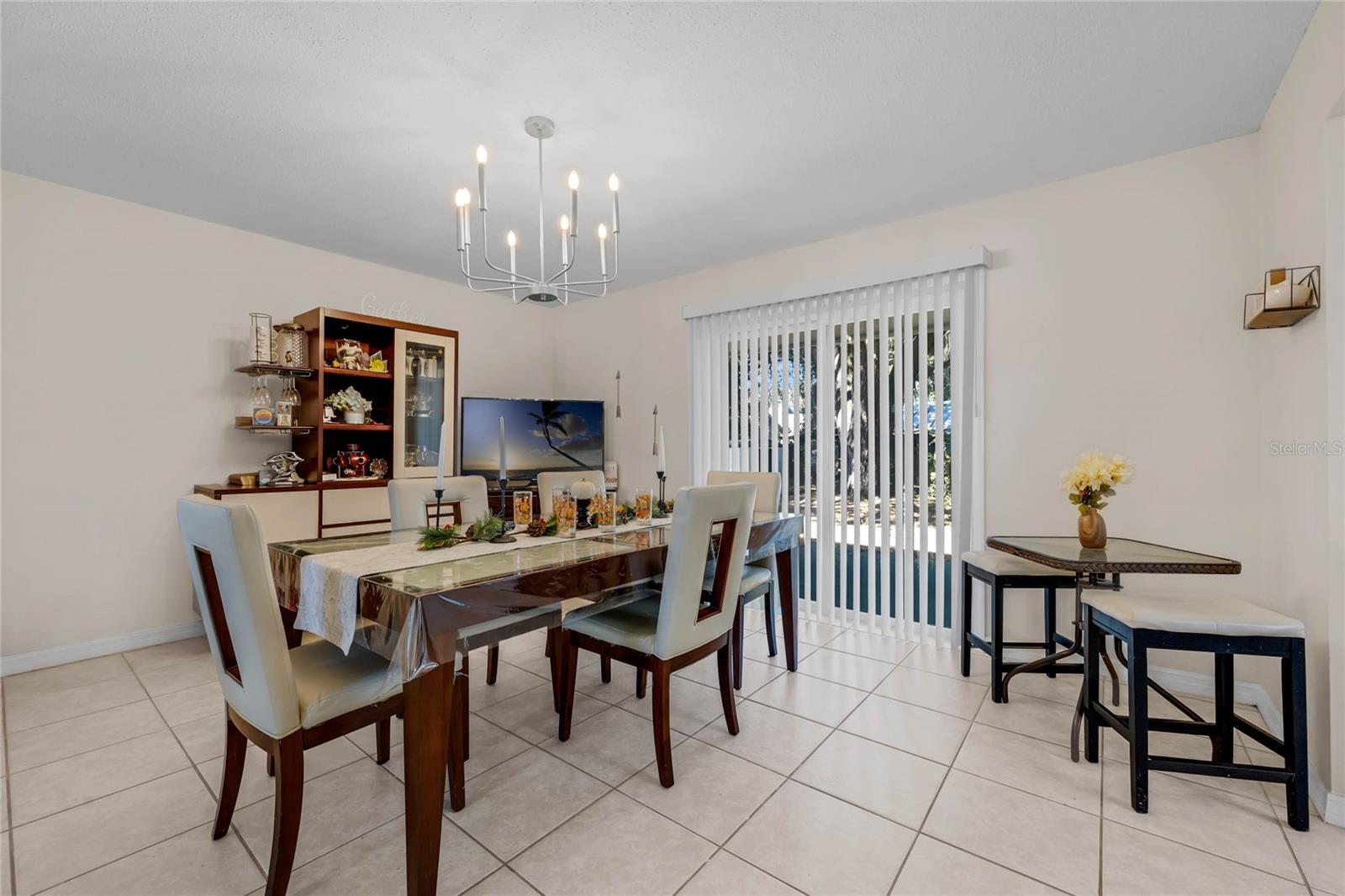 2132 ROUSE LAKE RD, ORLANDO, FL, 32817