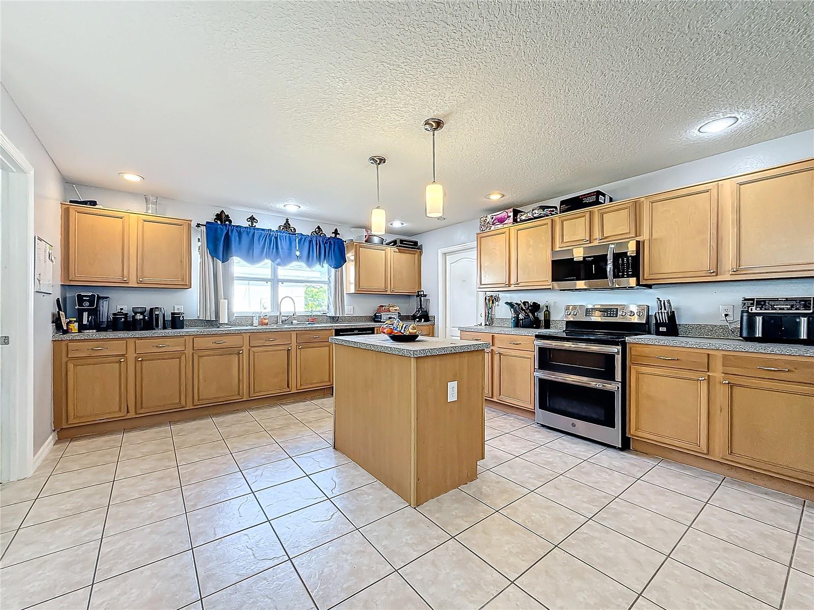 3232 LORIMAR LN, SAINT CLOUD, FL, 34772