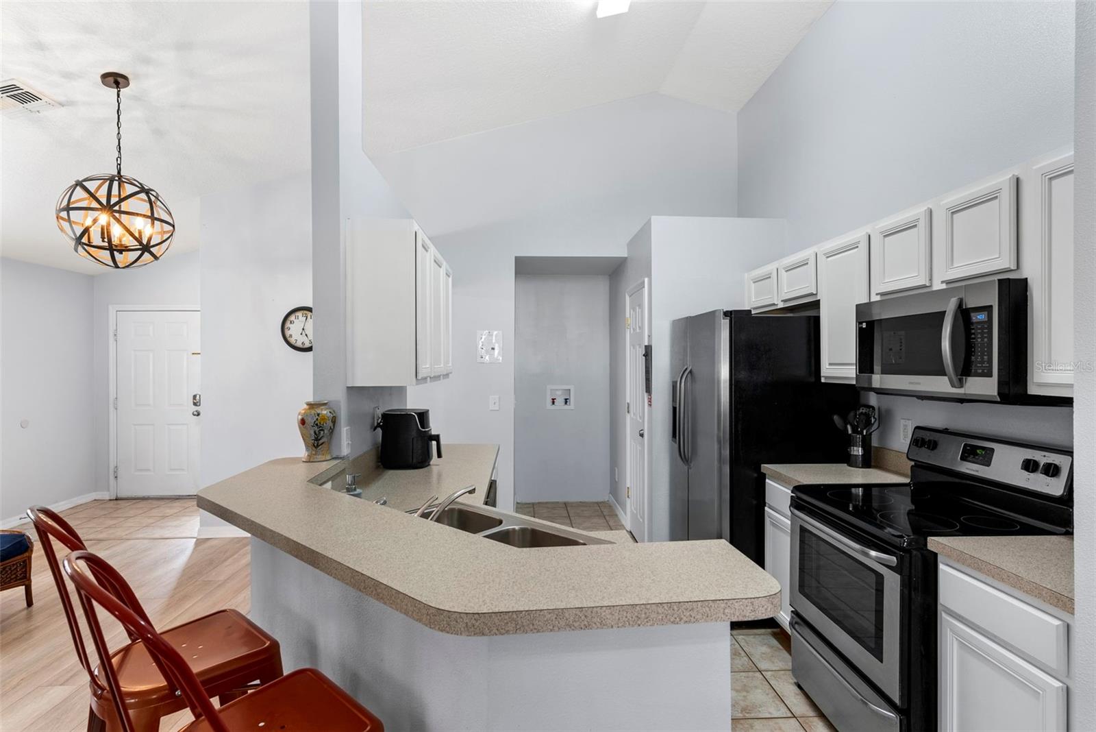 1070 SOLANA CIR, DAVENPORT, FL, 33897