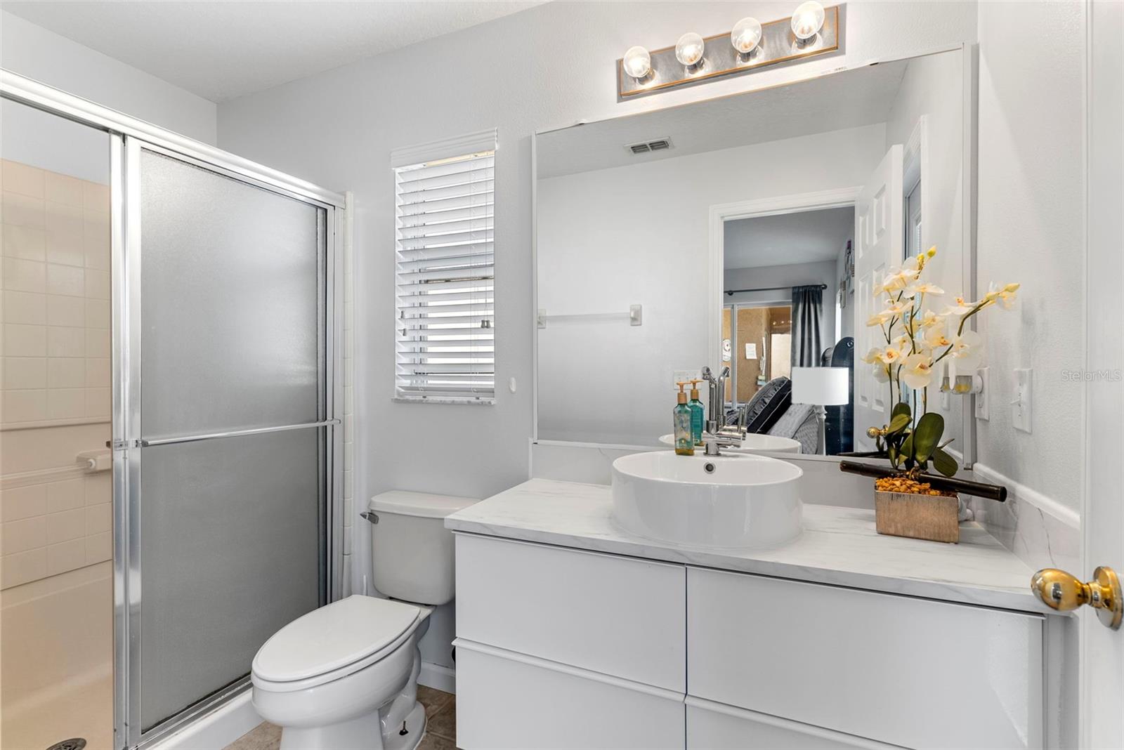 1070 SOLANA CIR, DAVENPORT, FL, 33897