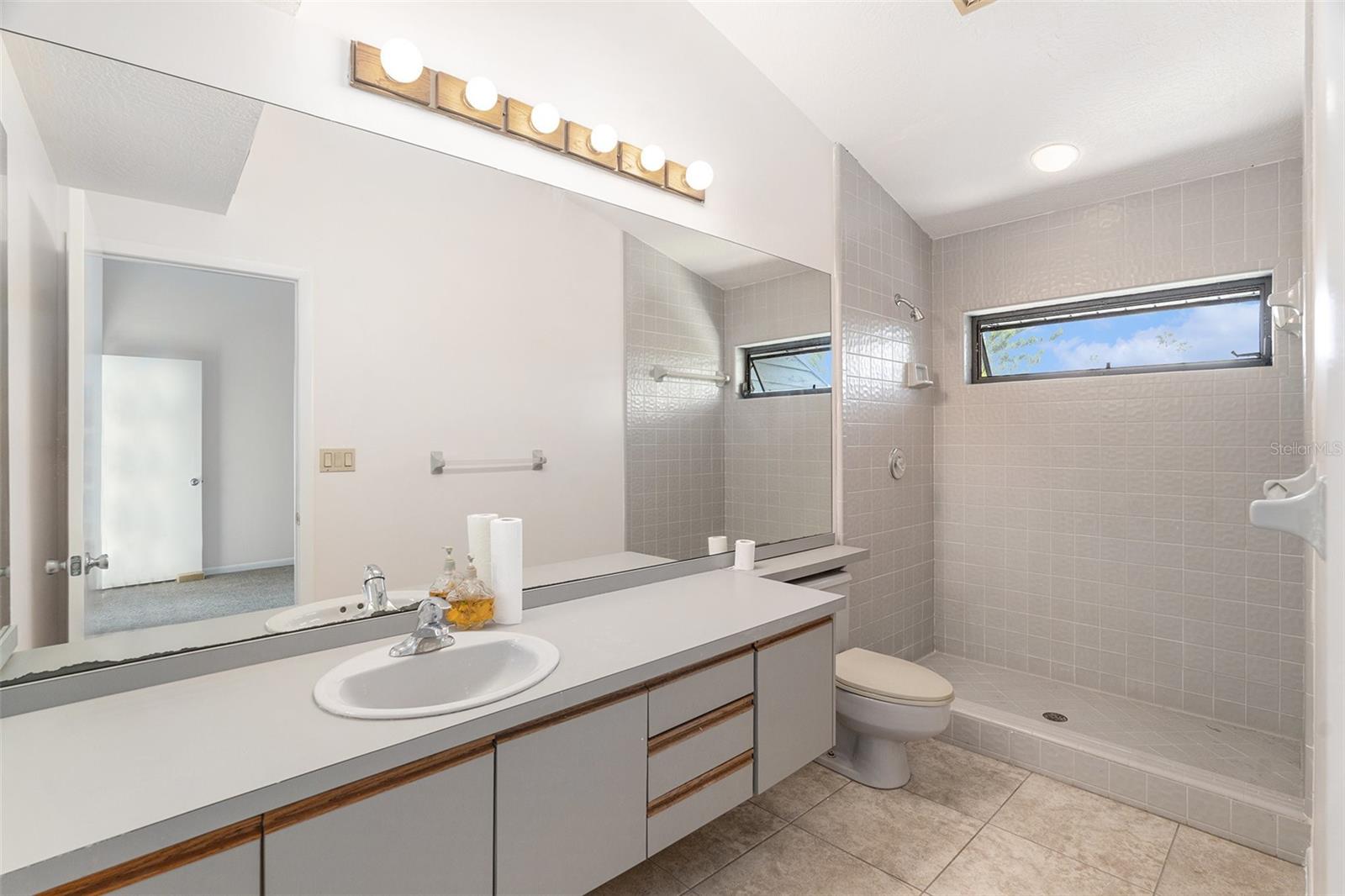 1745 SANTA BARBARA DR, DUNEDIN, FL, 34698