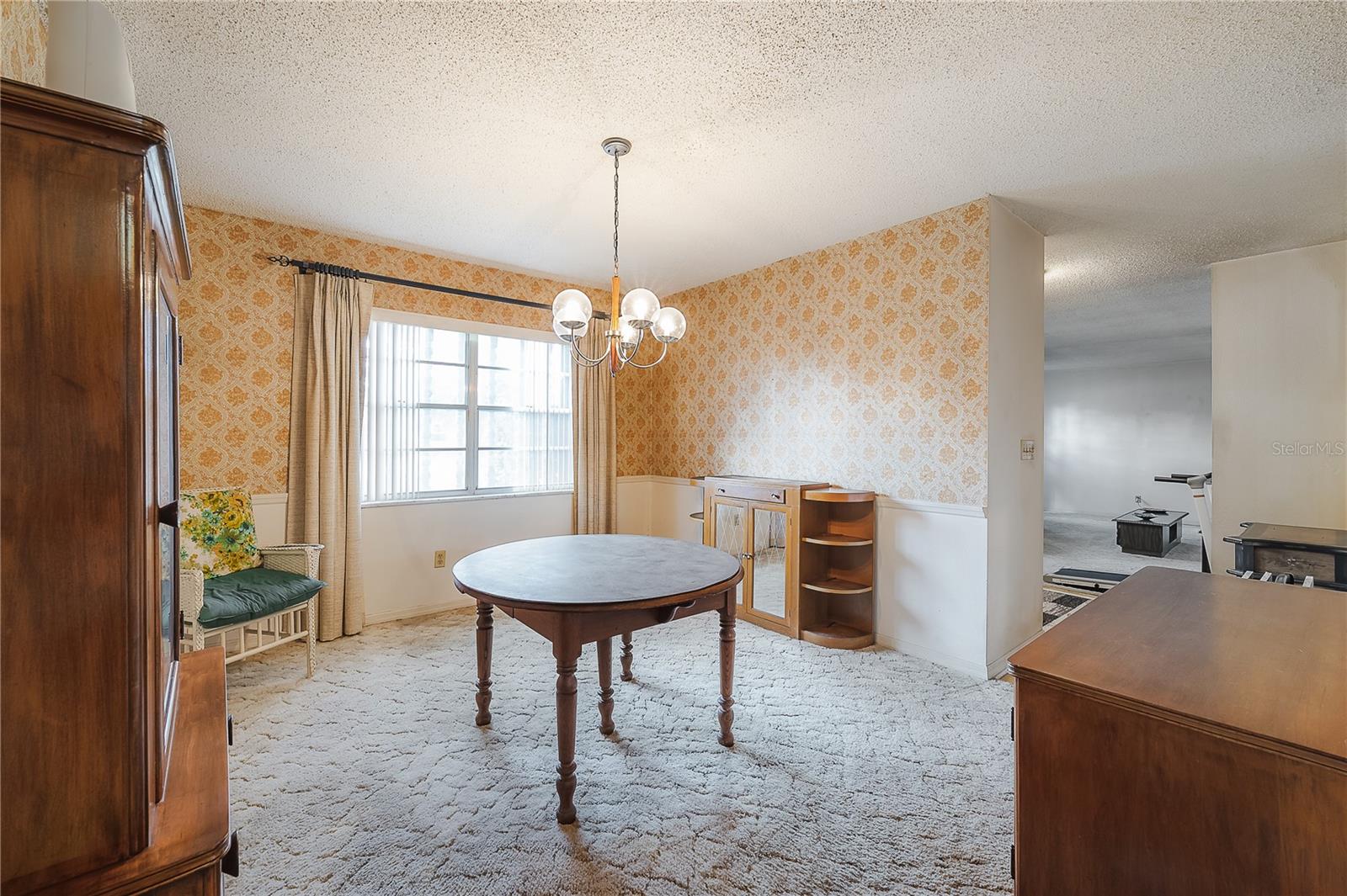 7515 OAKVISTA CIR, TAMPA, FL, 33634