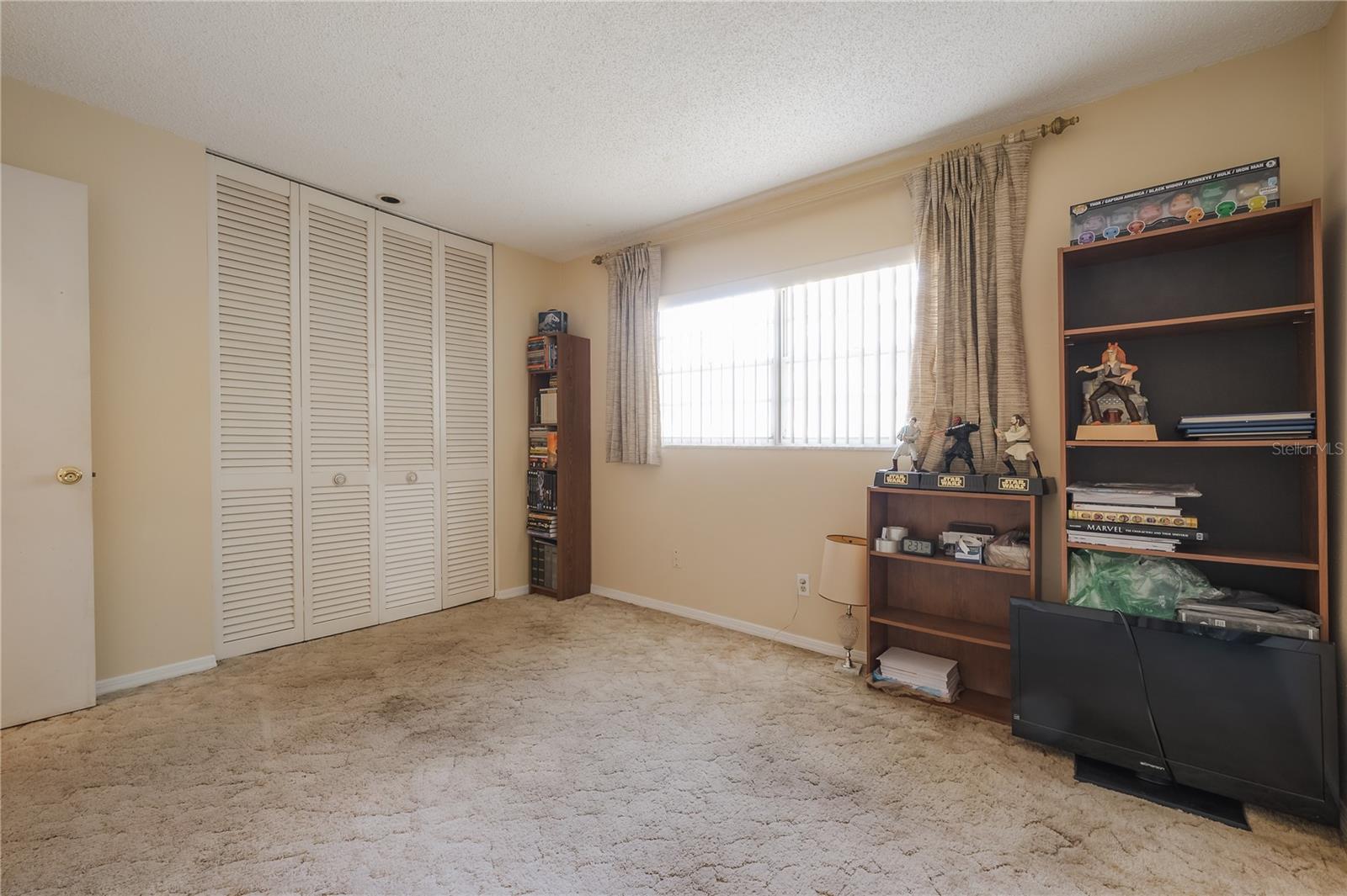 7515 OAKVISTA CIR, TAMPA, FL, 33634