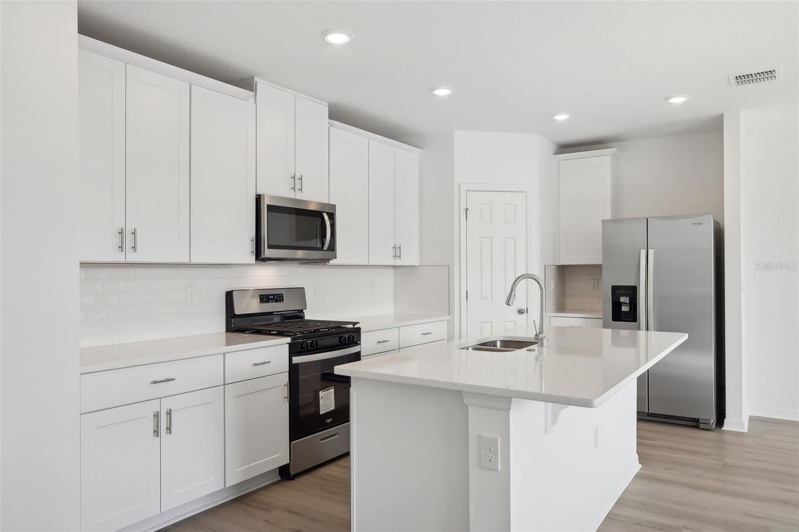 4706 JASMINE CIR, LEESBURG, FL, 34748