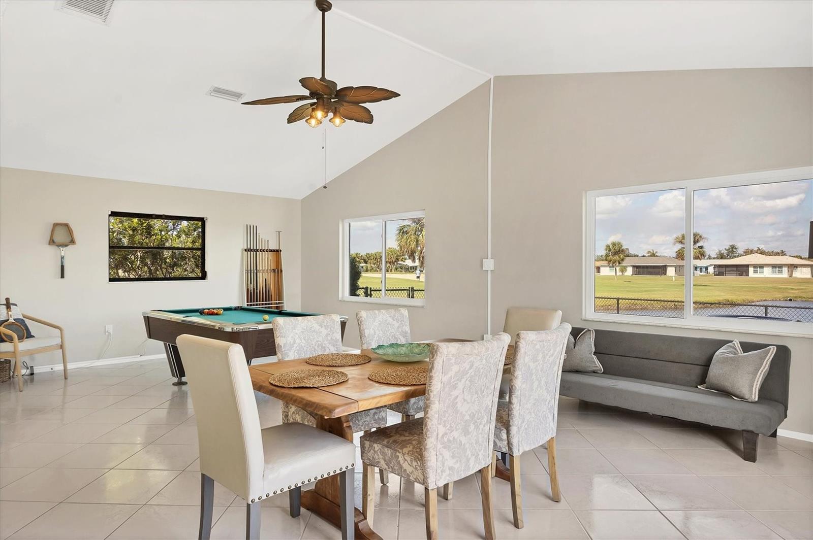 88 OAKLAND HILLS PL, ROTONDA WEST, FL, 33947